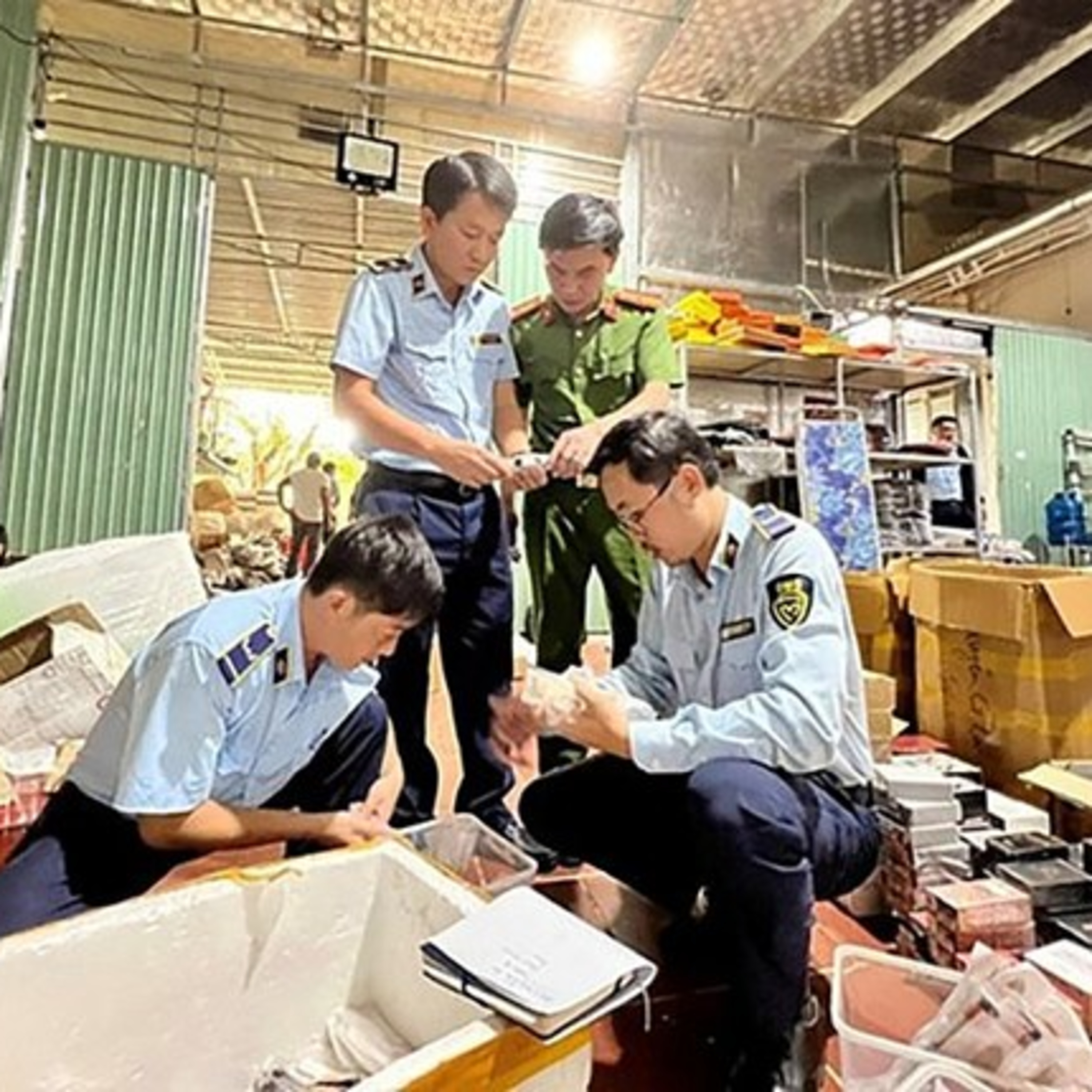 Tuyên chiến với gian lận thương mại - 15/11/2024 (Hotline: 0945131911 - 0388577800) episode artwork