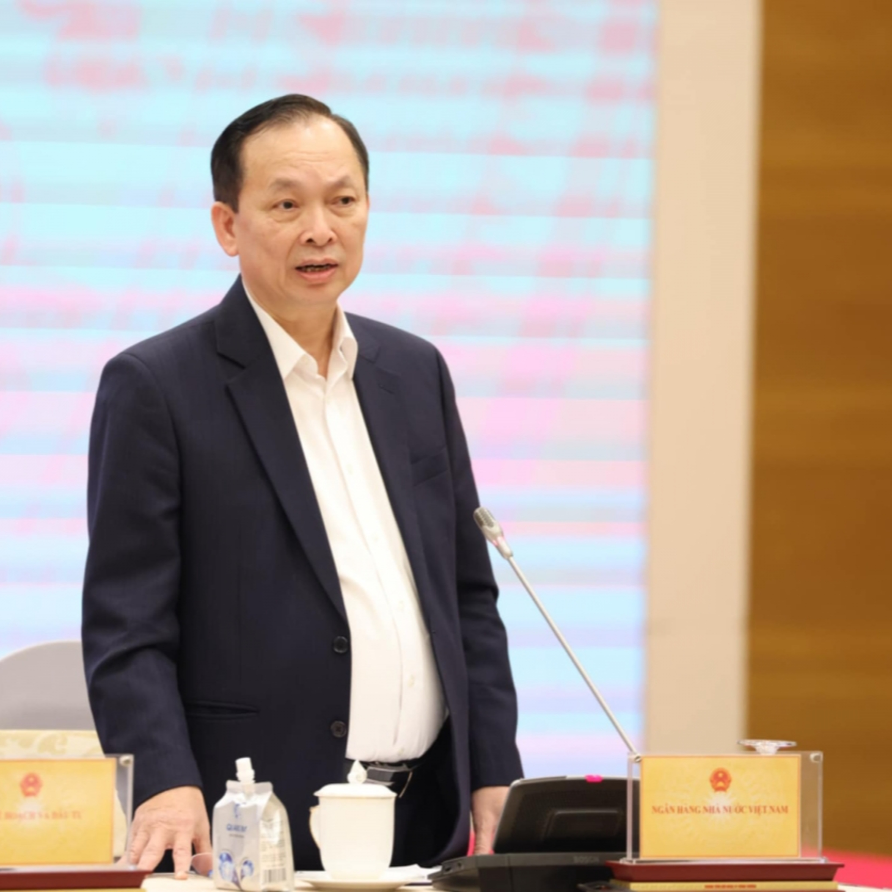 Trước giờ mở cửa - Để GDP tăng 8%, tăng trưởng tín dụng phải tăng khoảng 16% episode artwork
