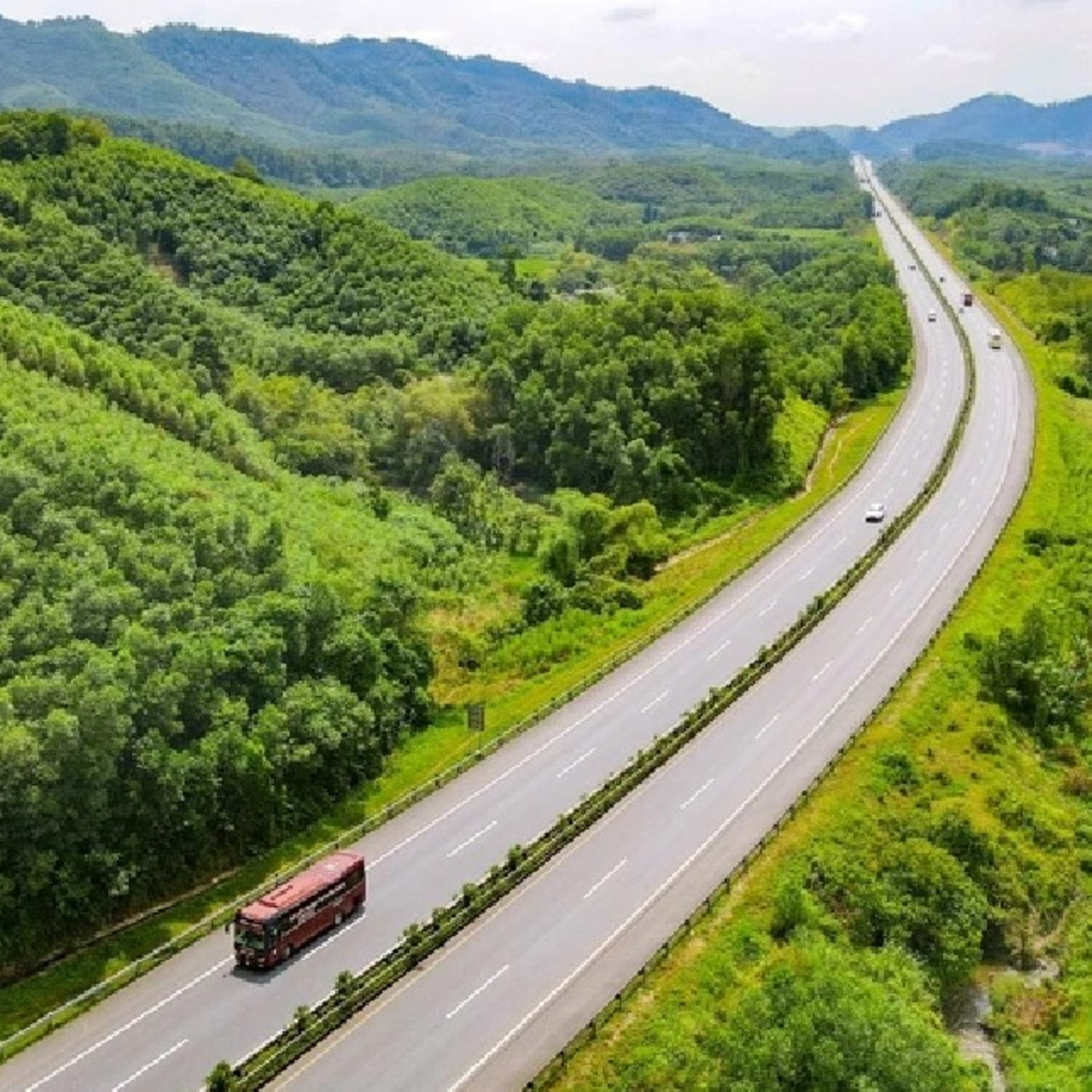 Dòng chảy kinh tế - Chiến lược đầu tư cao tốc của VEC sau khi tăng vốn điều lệ (10/03/2025) episode artwork