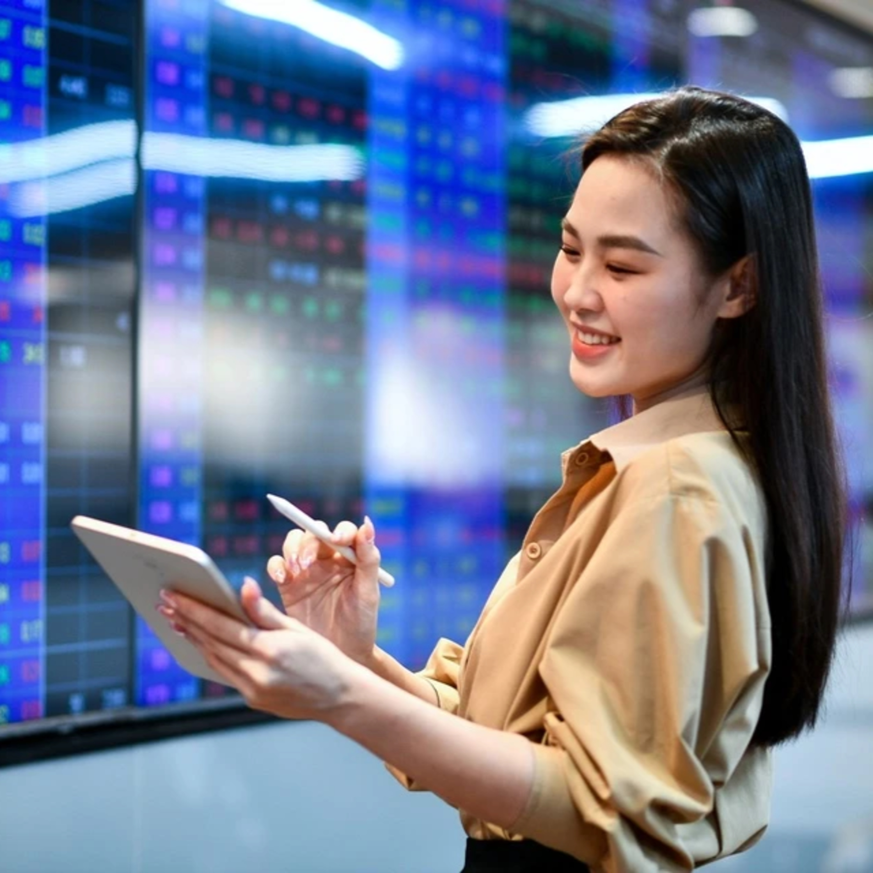 Trước giờ mở cửa - Thị trường chứng khoán phiên giao dịch cuối tuần trước, VN-Index tăng gần 6 điểm episode artwork