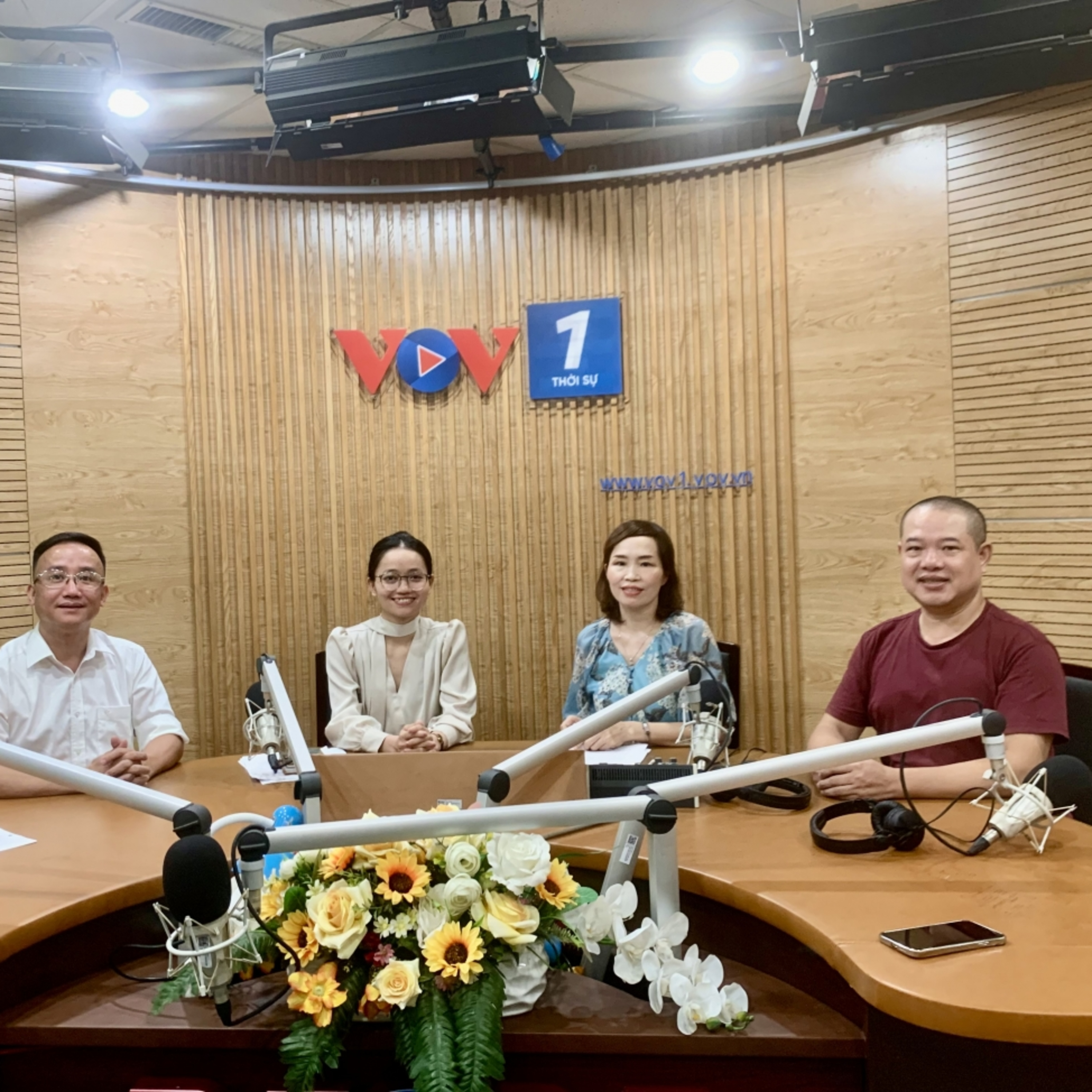 Khởi nghiệp - Xây dựng và hợp tác phát triển thương hiệu bền vững episode artwork