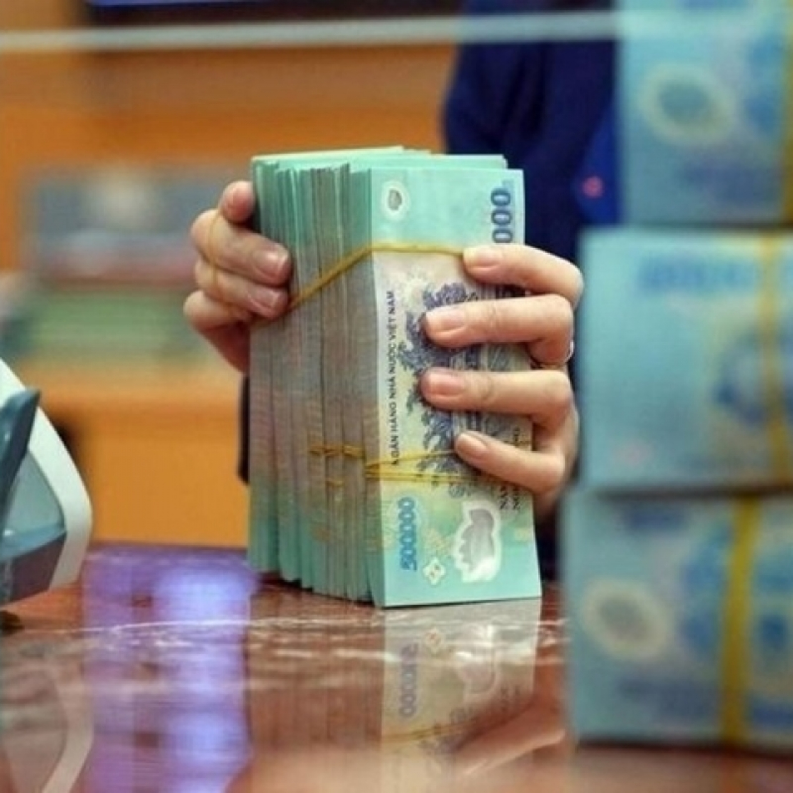 Trước giờ mở cửa - Triển khai các giải pháp ổn định lãi suất tiền gửi, giảm lãi suất cho vay