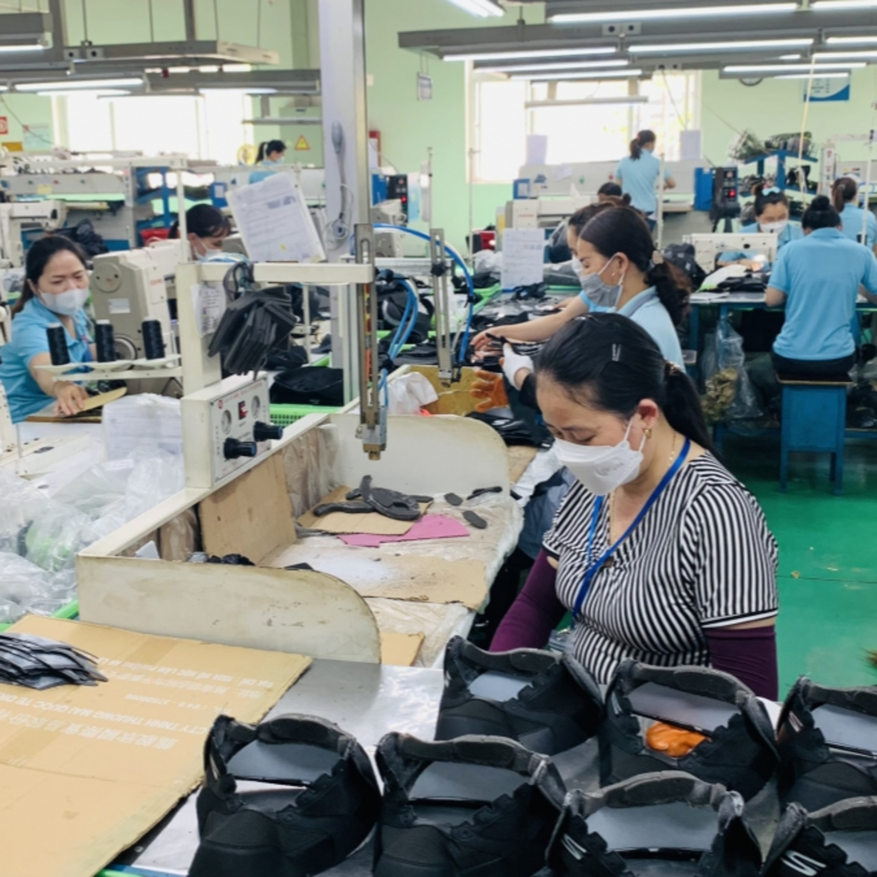 Dòng chảy kinh tế - Khẳng định vị thế: Xuất khẩu dệt may đạt hơn 26 tỷ USD trong 7 tháng