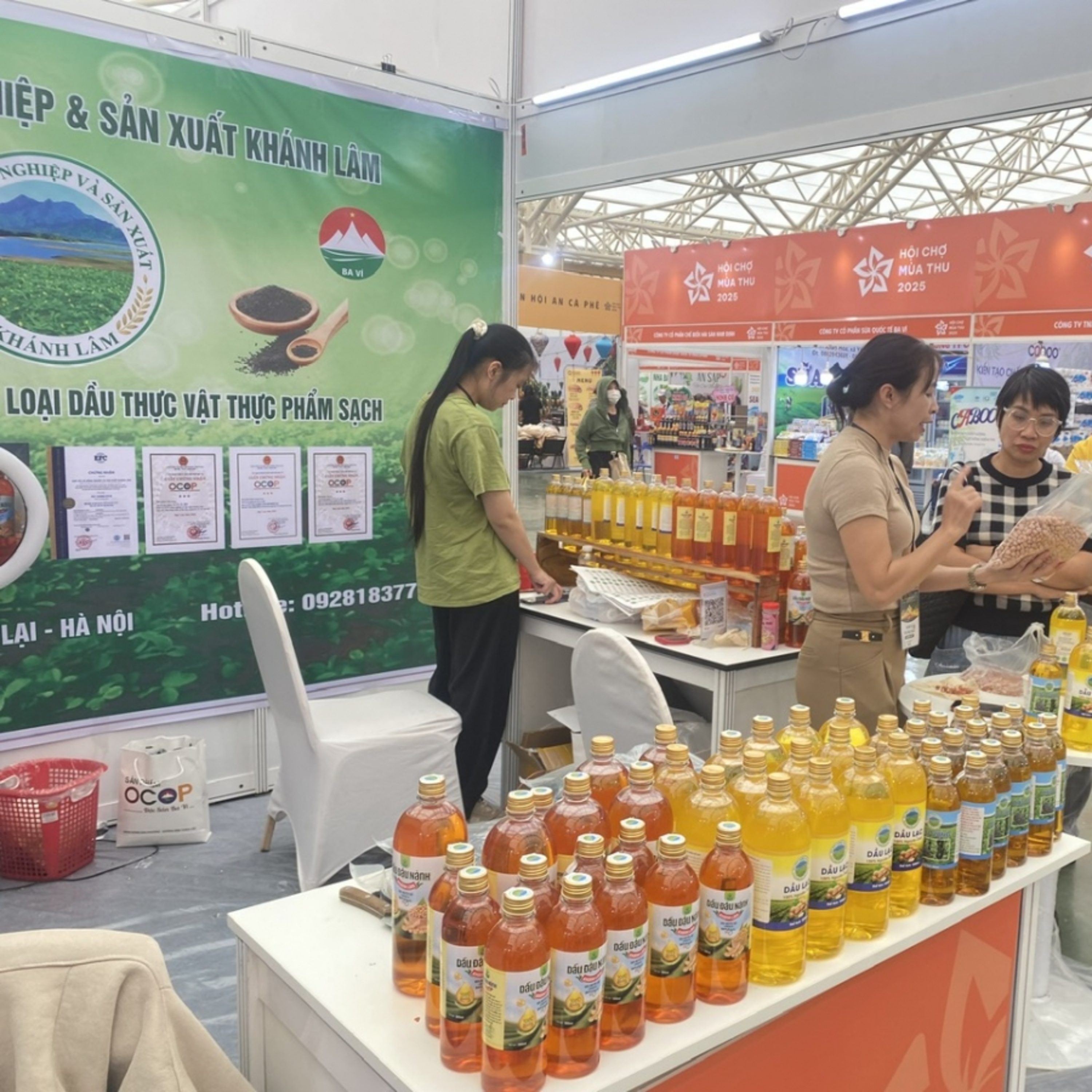 Dòng chảy kinh tế - Hội chợ Mùa Thu lần thứ nhất 2025 - Dấu ấn kích cầu tiêu dùng cuối năm Dòng chảy kinh tế - Hội chợ Mùa Thu lần thứ nhất 2025 - Dấu ấn kích cầu tiêu dùng cuối năm