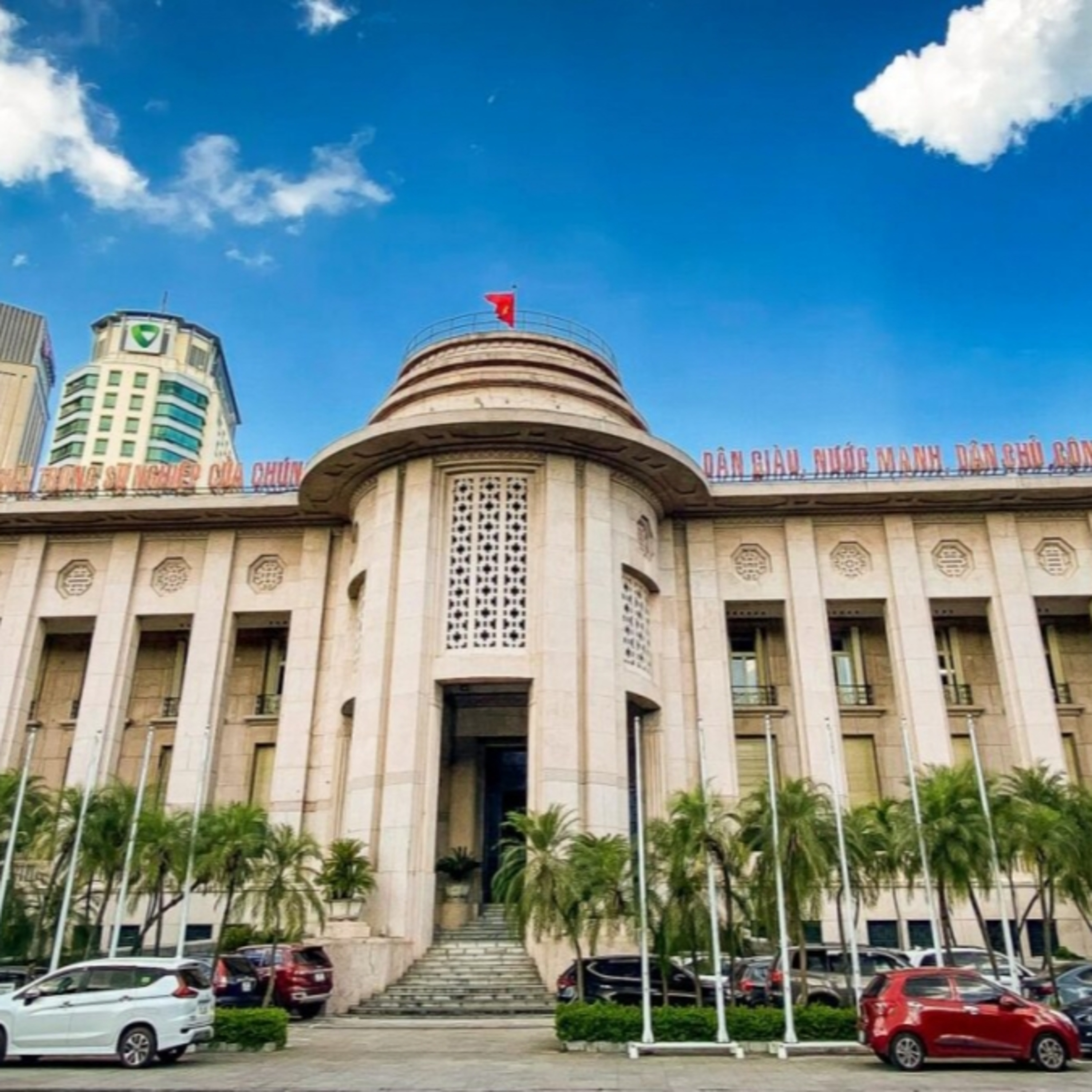 Trước giờ mở cửa - Những thông tin ngân hàng phải cung cấp cho cơ quan thuế định kỳ hàng tháng episode artwork