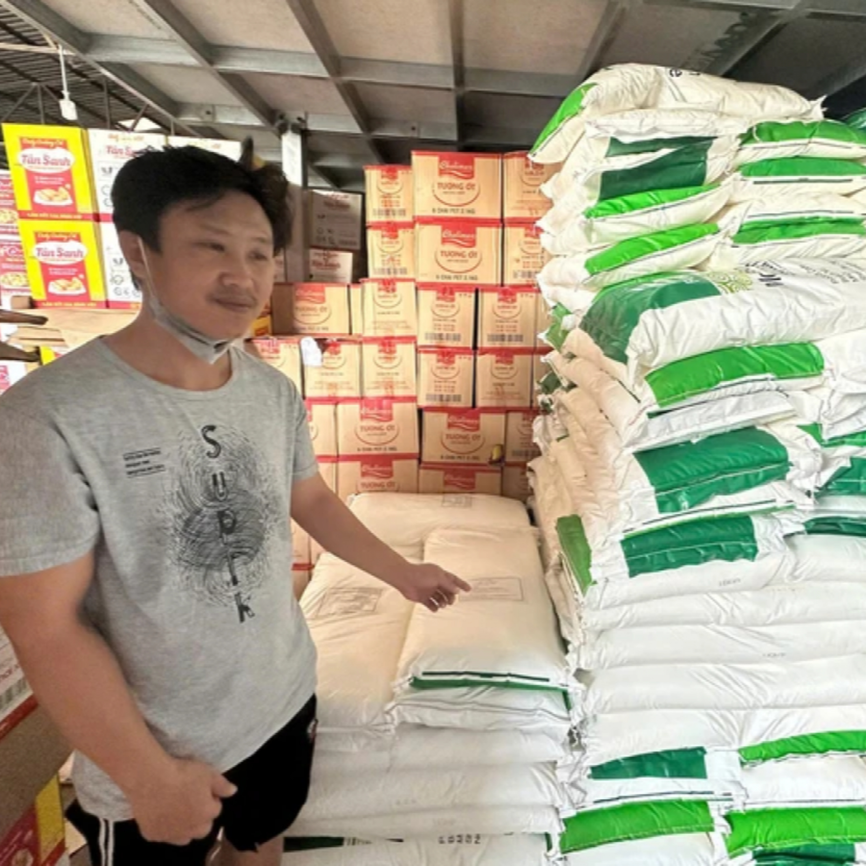Tuyên chiến với gian lận thương mại - Thành phố Hồ Chí Minh và Cà Mau triệt phá đường dây sản xuất, buôn bán phụ gia thực phẩm giả episode artwork