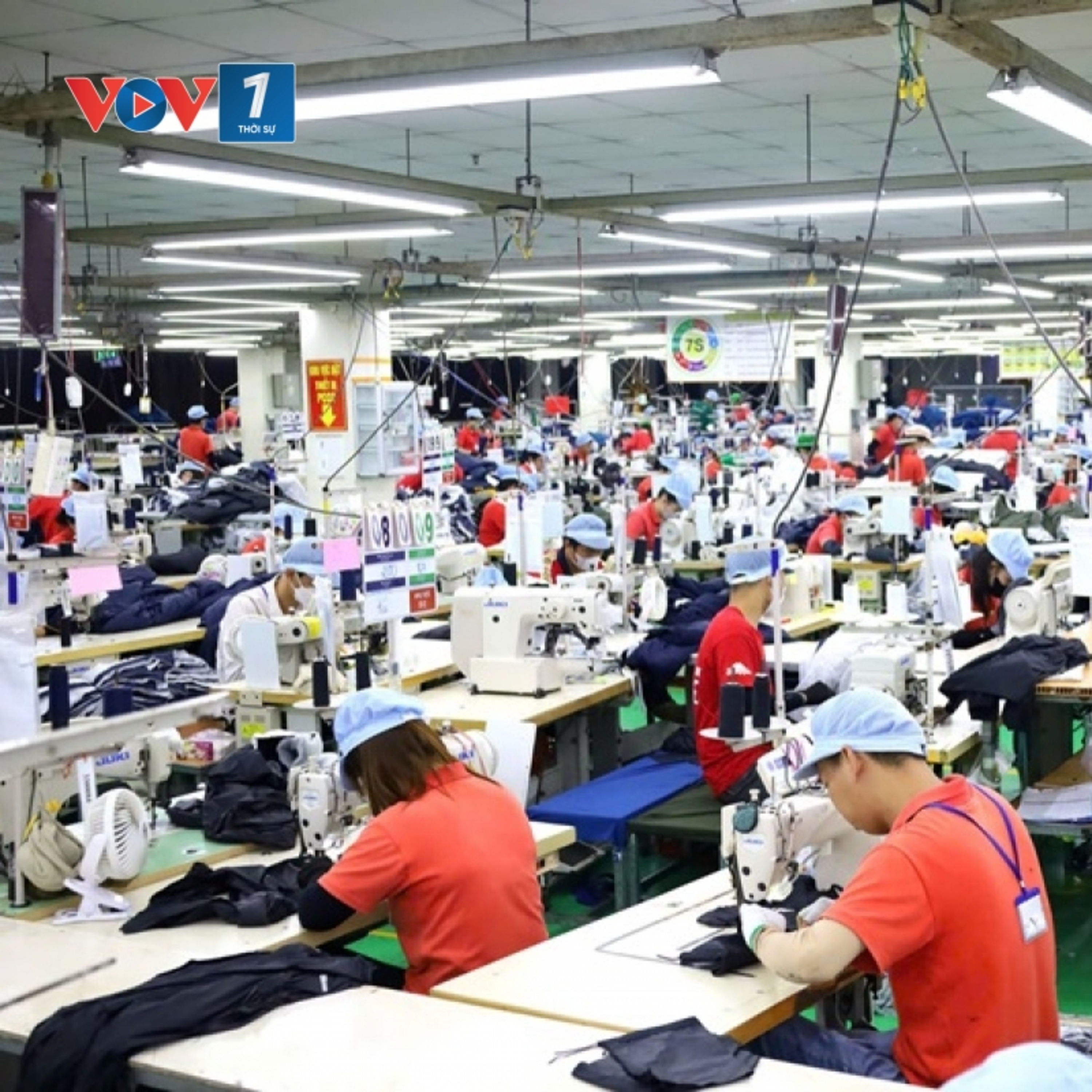 Trước giờ mở cửa - Standard Chartered nâng dự báo tăng trưởng GDP Việt Nam lên 9,5% episode artwork