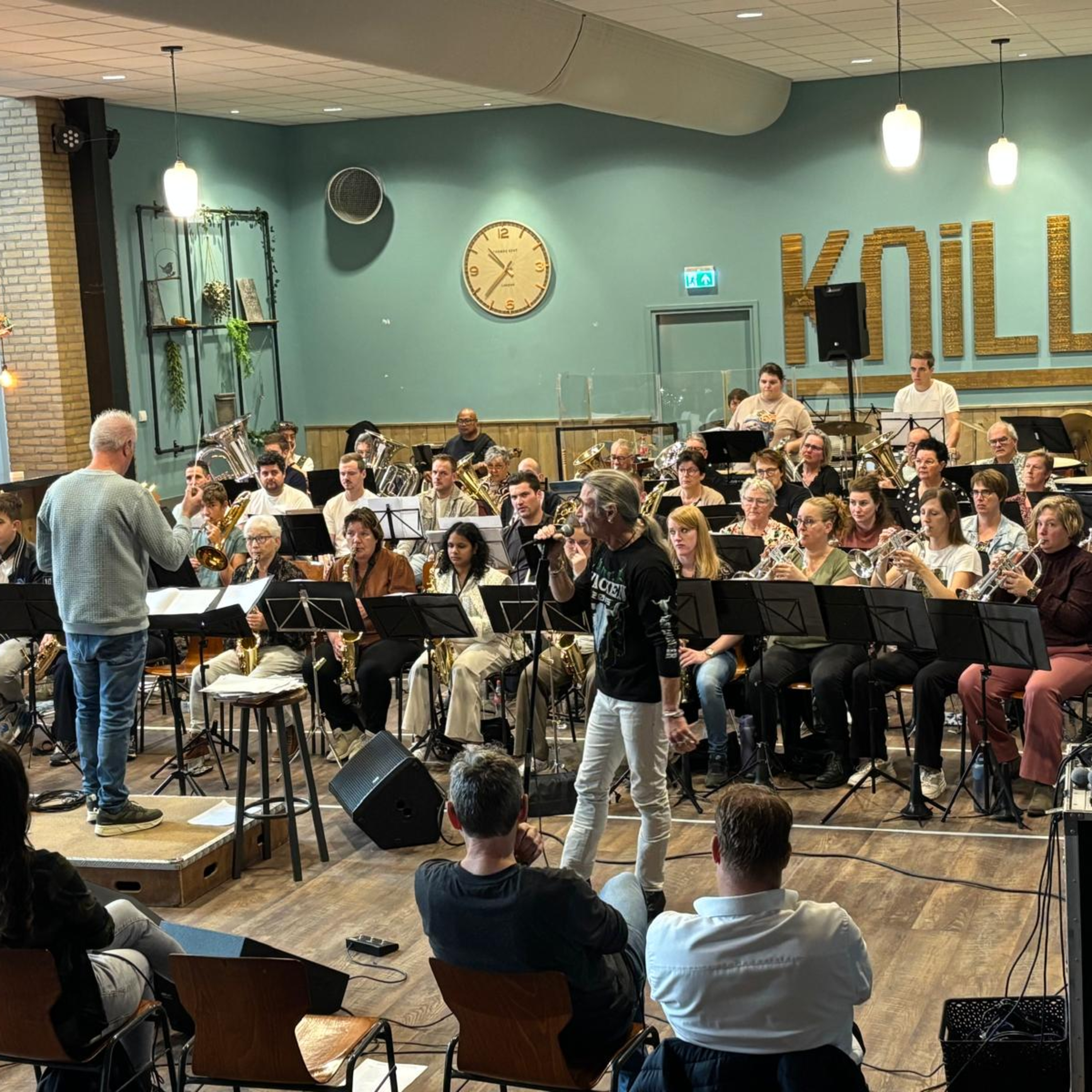 Fanfare Sint Cornelius viert 115-jarig jubileum met rockproductie in Vortum-Mullem episode artwork