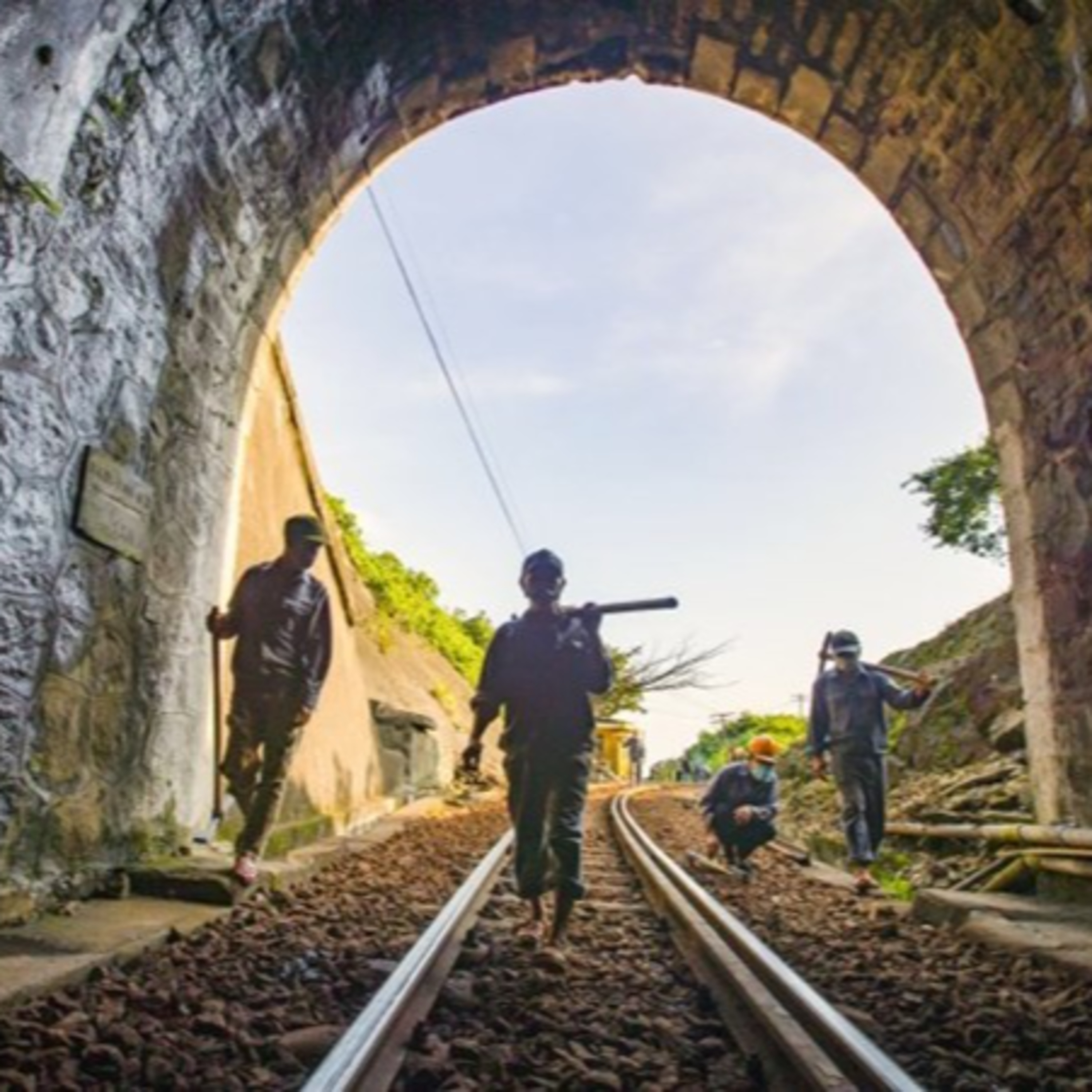 Tiêu điểm - Ngày Quốc tế Lao động 1/5: Những giọt mồ hôi trên đỉnh Đèo Mây  episode artwork
