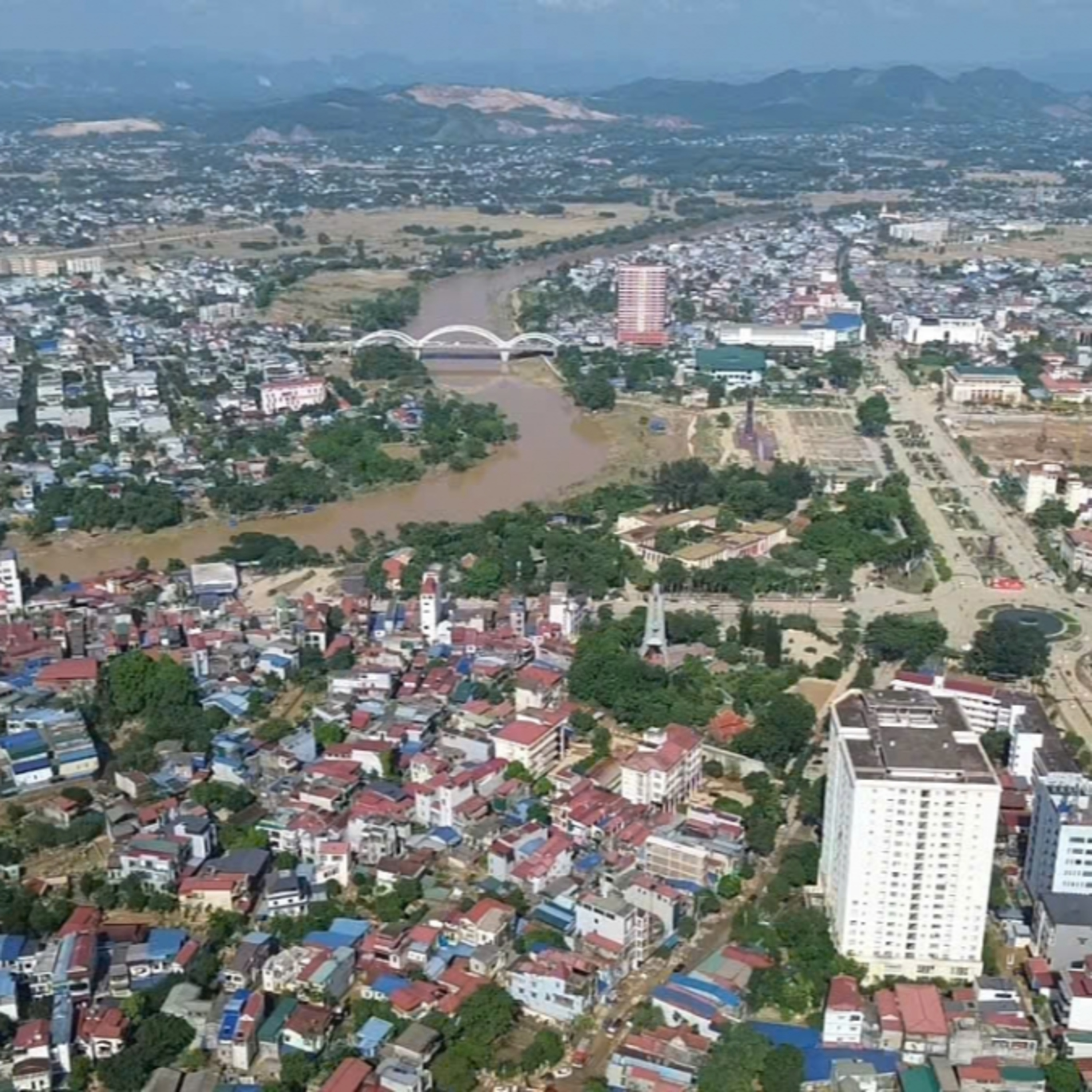 Tiêu điểm - Thái Nguyên: Nỗ lực, đoàn kết cùng nhau dựng lại cuộc sống sau mưa lũ