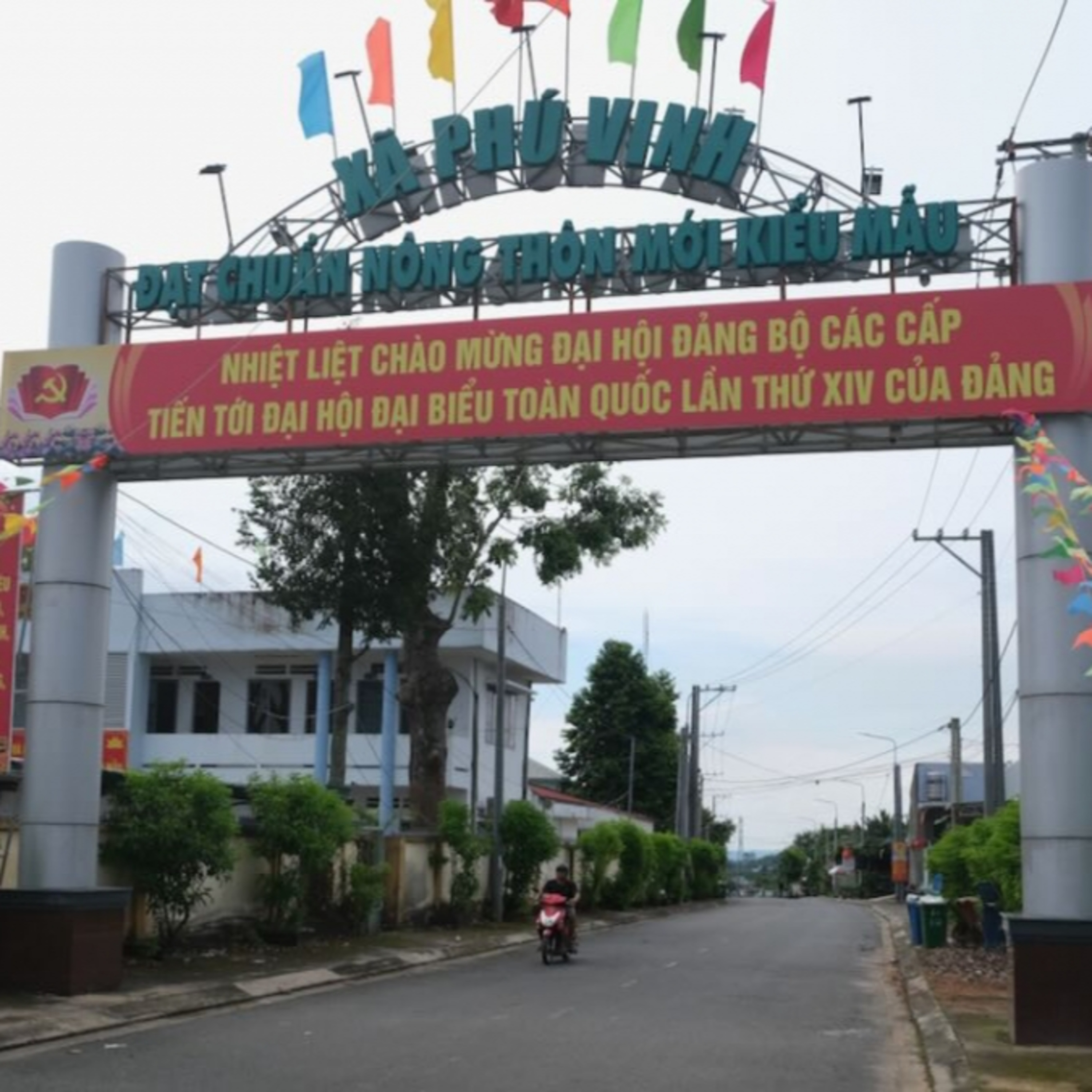 Tiêu điểm - Đồng Nai "bứt phá" nông thôn mới: Từ diện mạo khang trang đến mục tiêu 'hiện đại, hạnh phúc' Tiêu điểm - Đồng Nai "bứt phá" nông thôn mới: Từ diện mạo khang trang đến mục tiêu 'hiện đại, hạnh phúc'