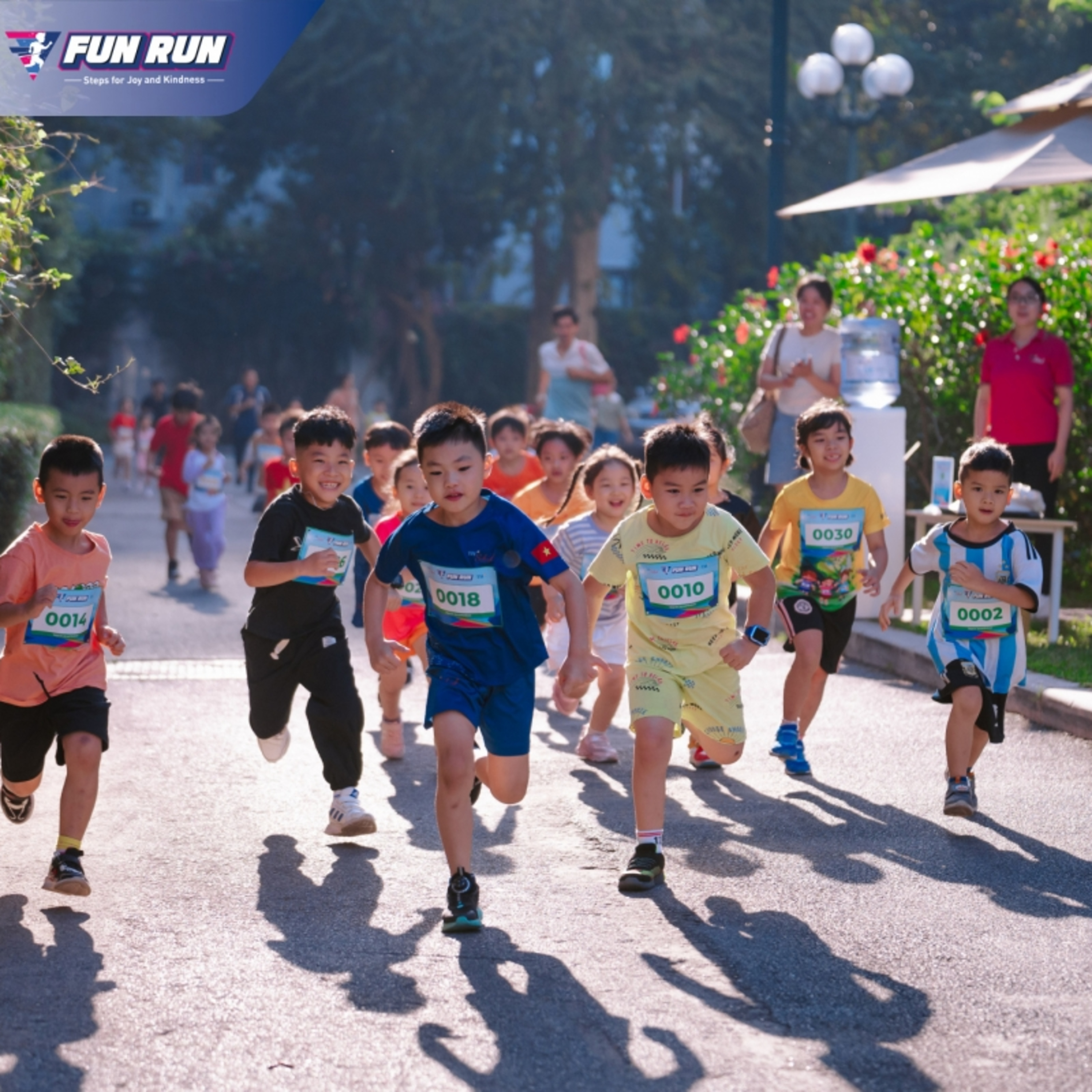 Bước chân đến trường - Rèn luyện thể chất đúng cách: Chìa khóa giúp trẻ cao lớn, khỏe mạnh ở các trường học Bước chân đến trường - Rèn luyện thể chất đúng cách: Chìa khóa giúp trẻ cao lớn, khỏe mạnh ở các trường học