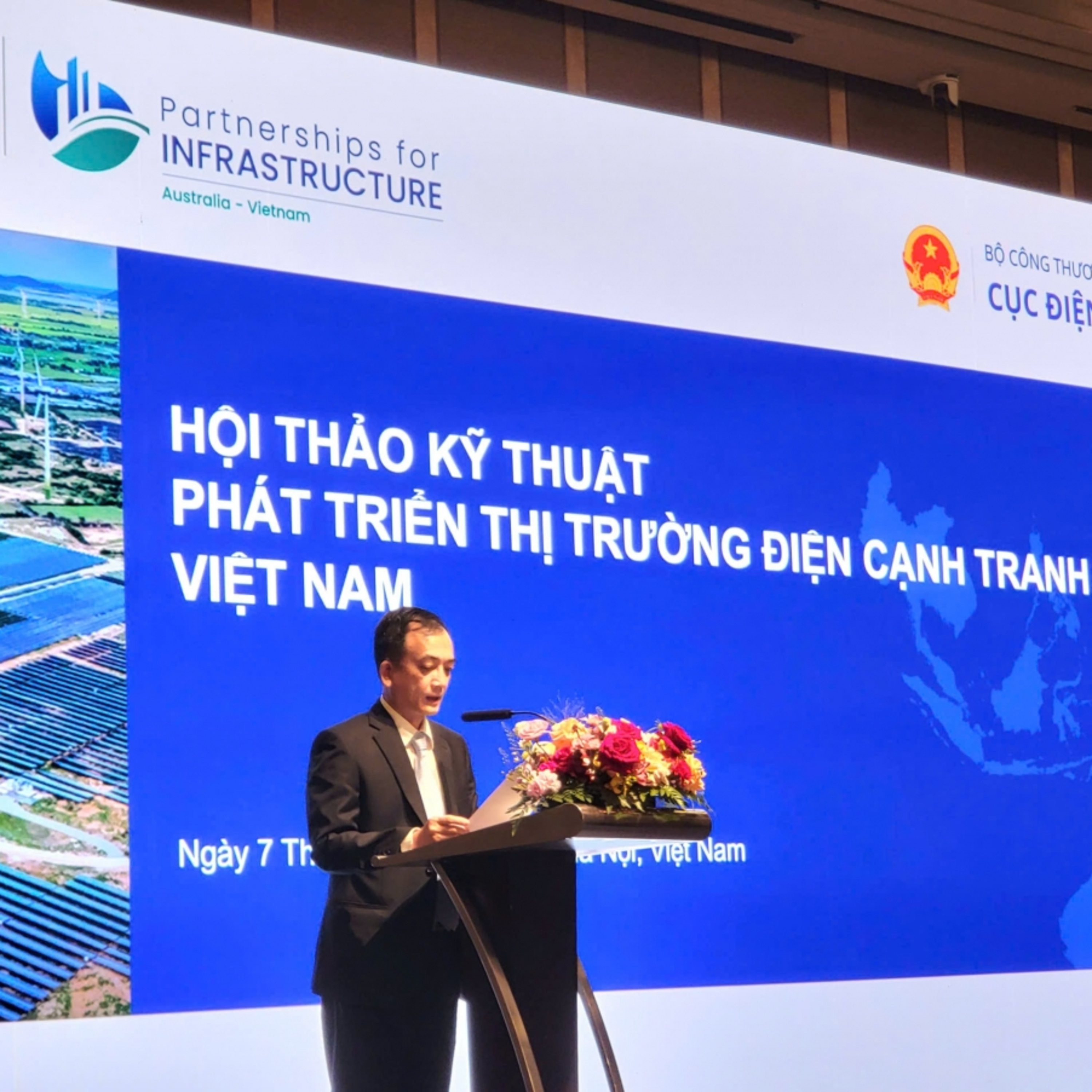 Tiêu điểm - Cần cải cách cơ chế giá điện để vận hành thị trường bán lẻ điện từ đầu năm 2027