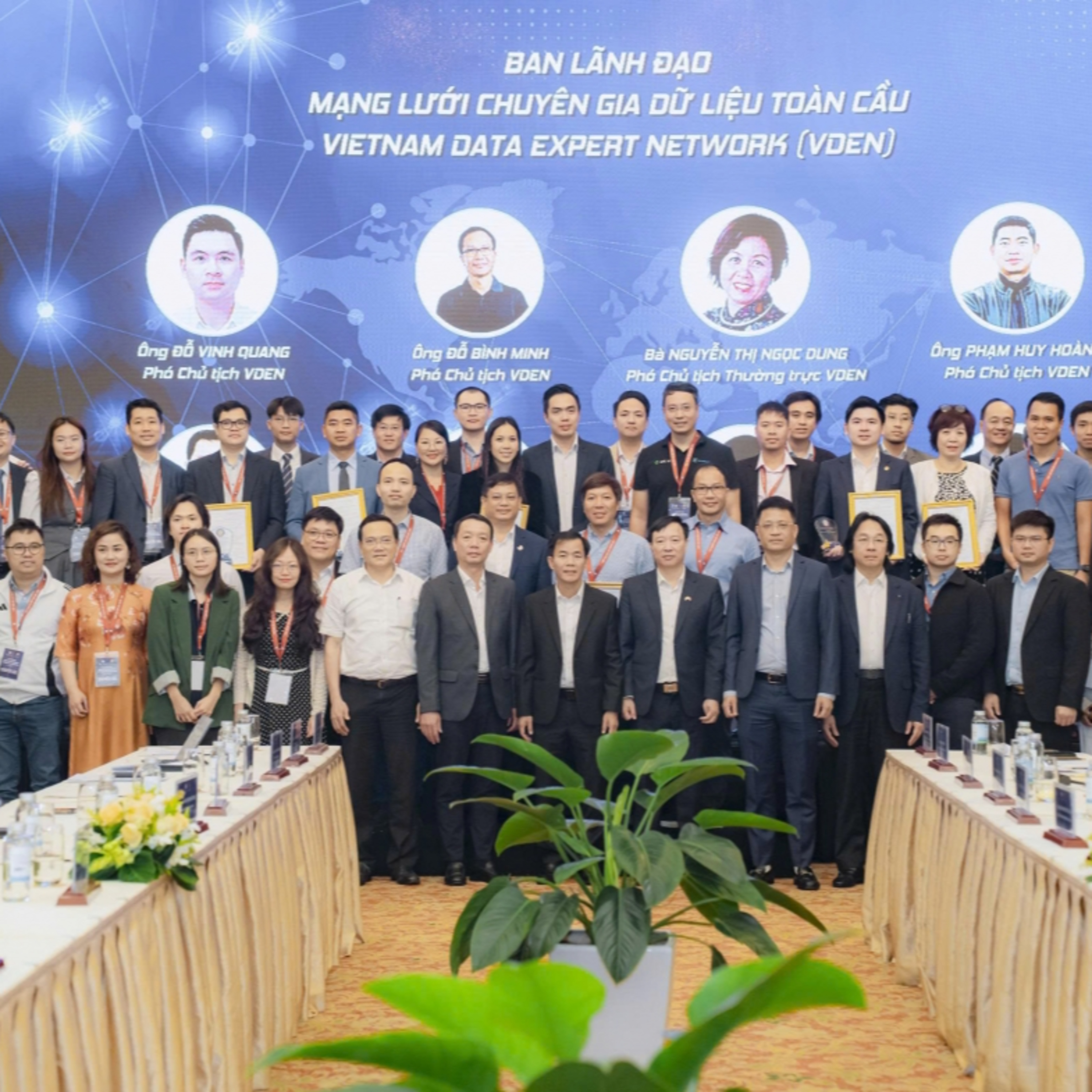 Sự kiện luận bàn - Mạng lưới Chuyên gia Dữ liệu Toàn cầu - Hợp lực trí tuệ Việt