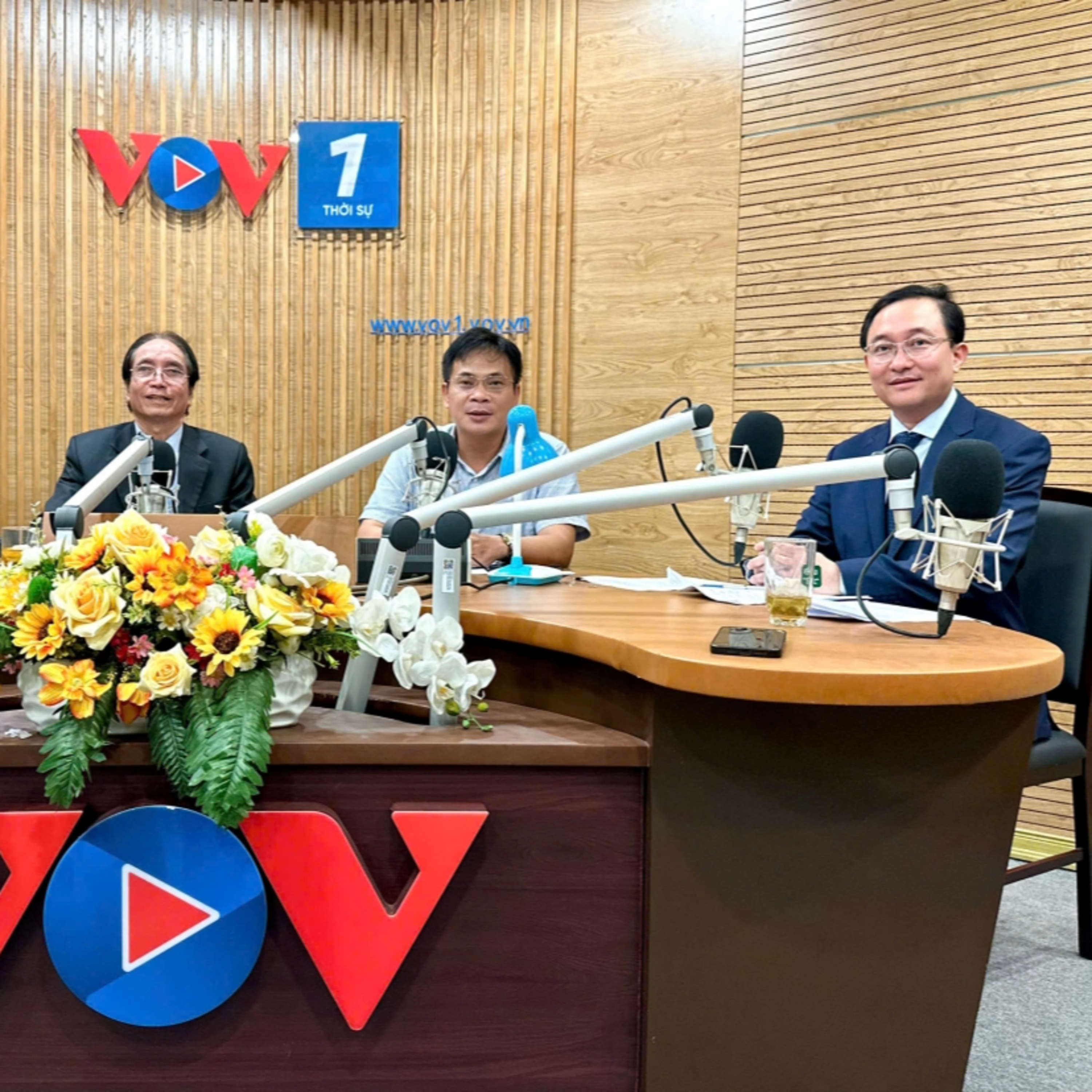 Đối thoại - Xây dựng văn hoá tuân thủ pháp luật