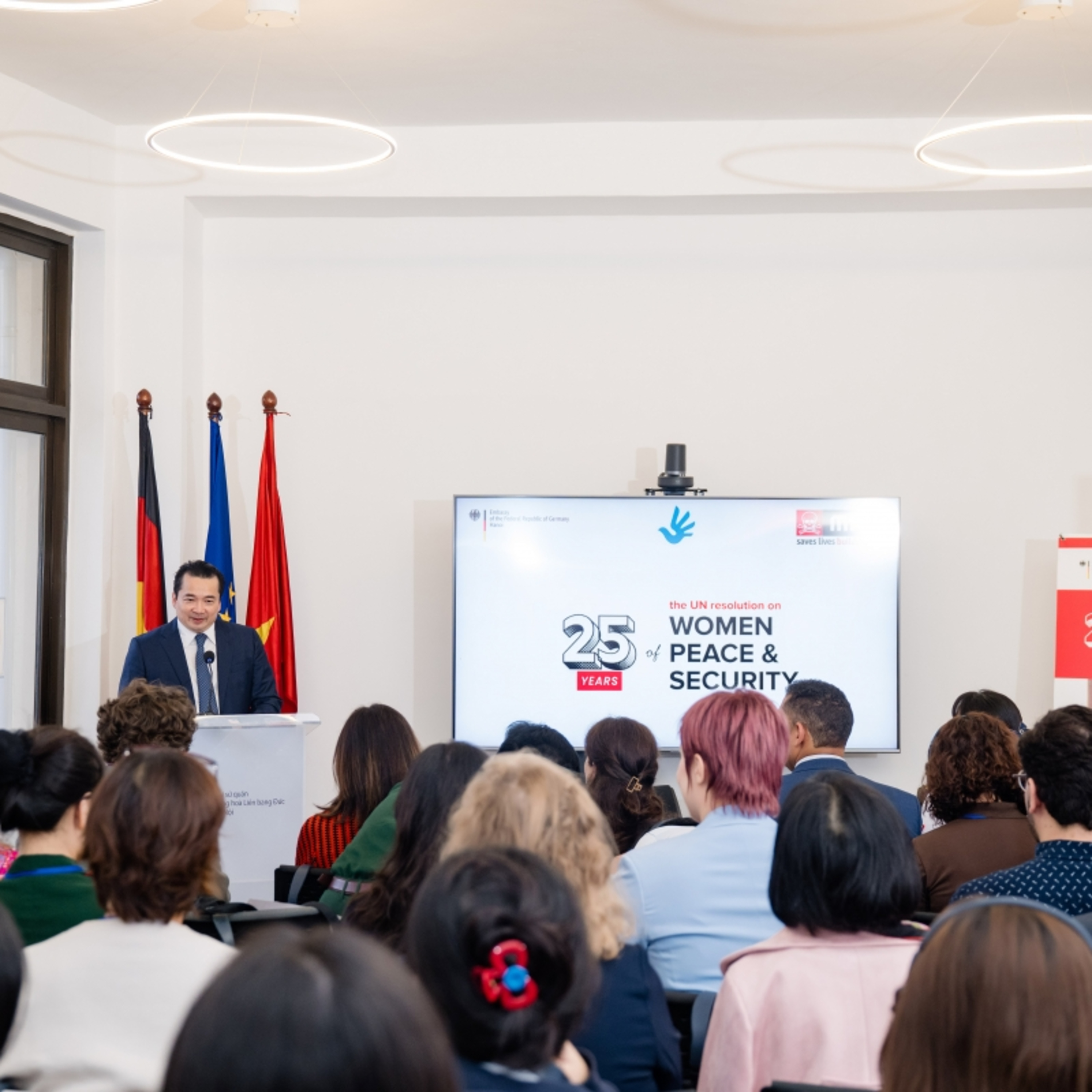 Thế giới với Việt Nam - Việt Nam thúc đẩy vai trò phụ nữ trong hòa bình, an ninh và phát triển bền vững