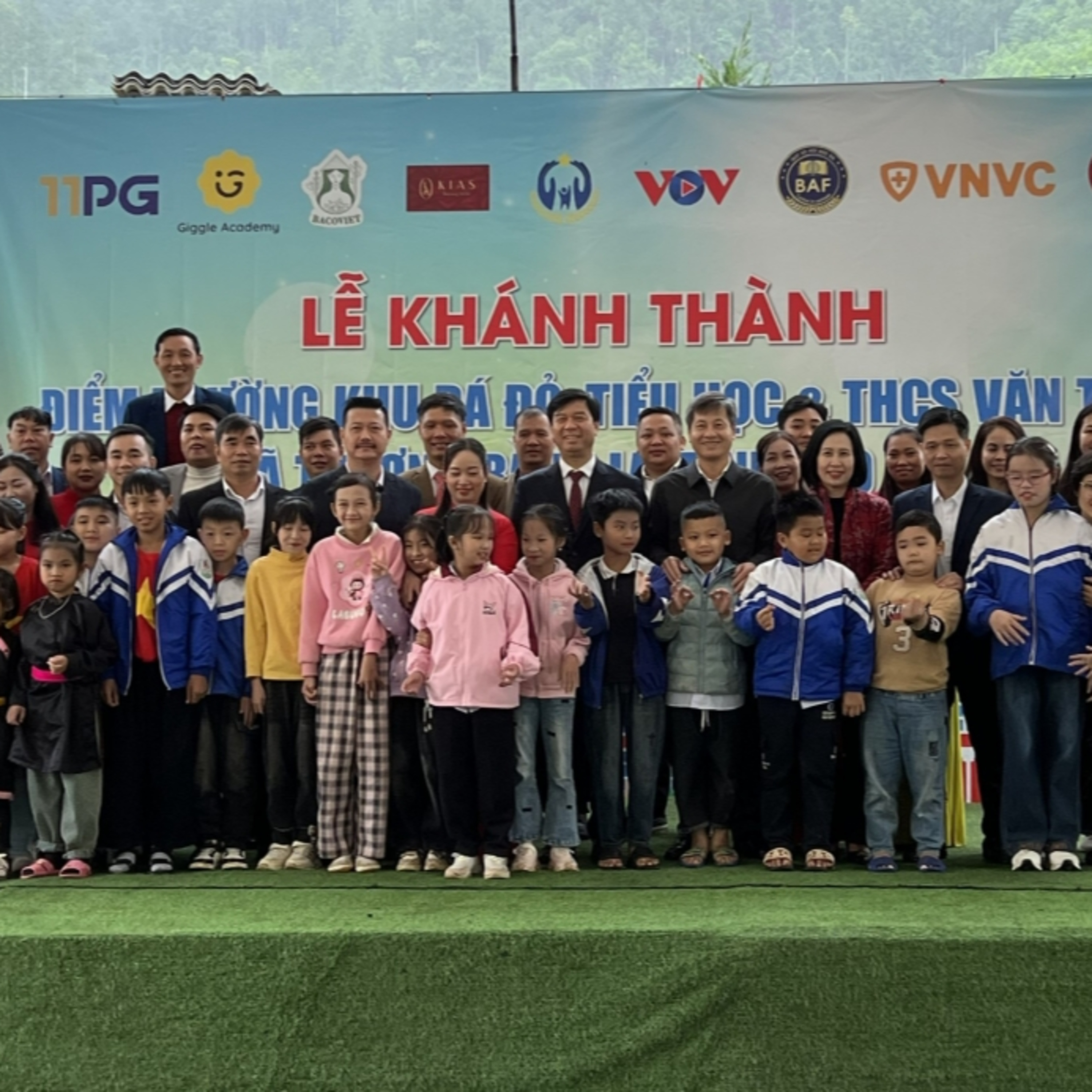 Tiêu điểm - Đài TNVN khánh thành điểm trường Đá Đỏ (Lào Cai)