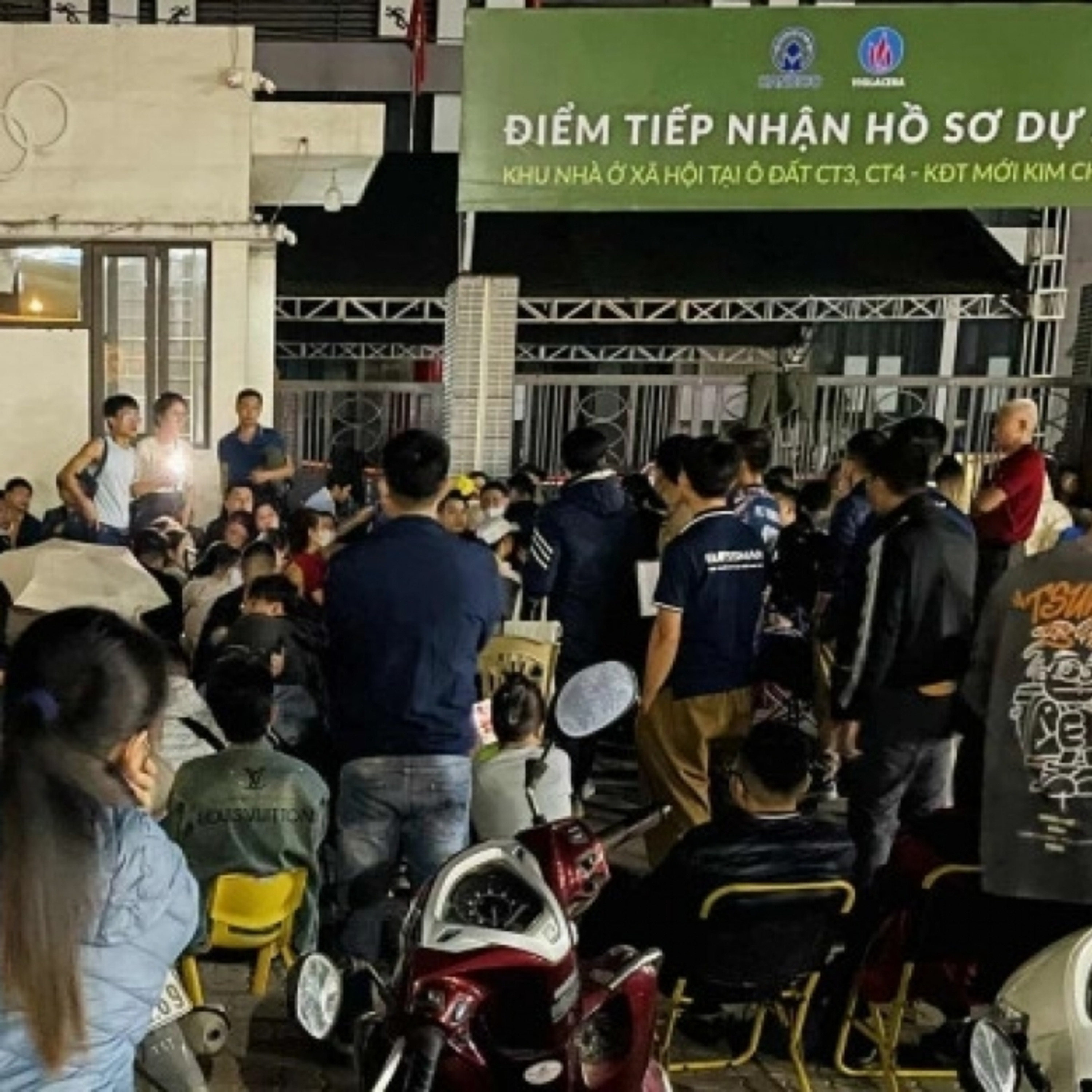 Xã hội chuyển động - Gian nan hành trình mua nhà ở xã hội