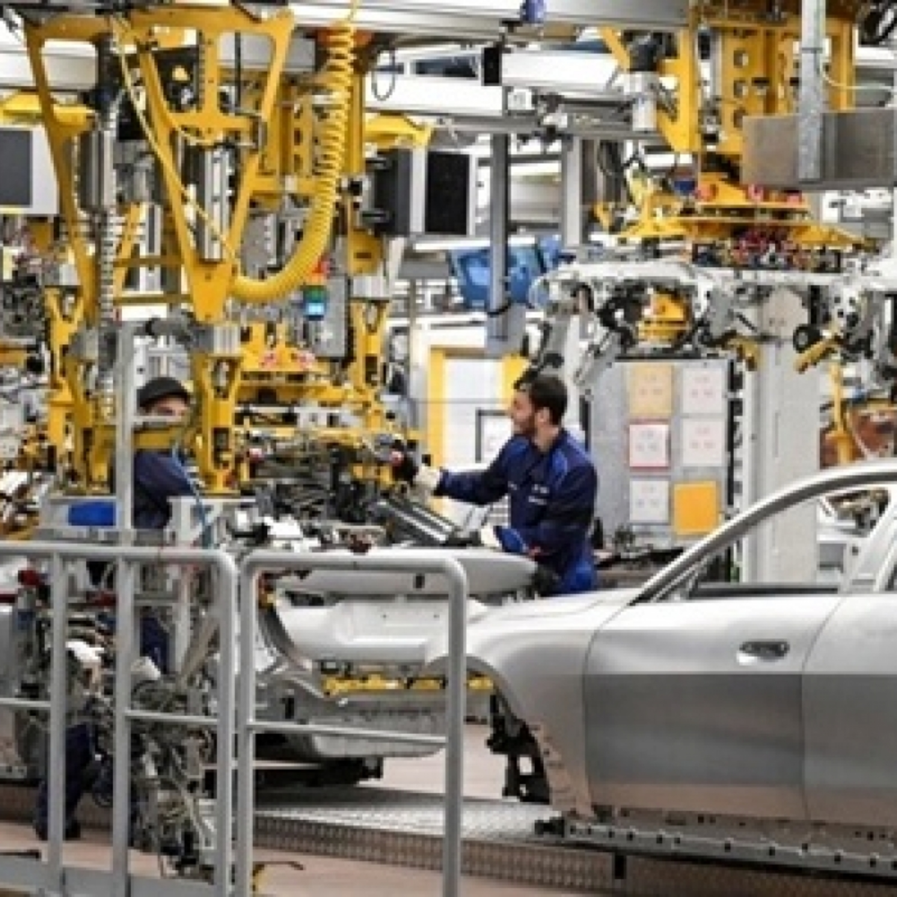 Vấn đề quốc tế - Kinh tế Đức khó bật lên - thách thức liên tiếp cho “đầu tàu” châu Âu