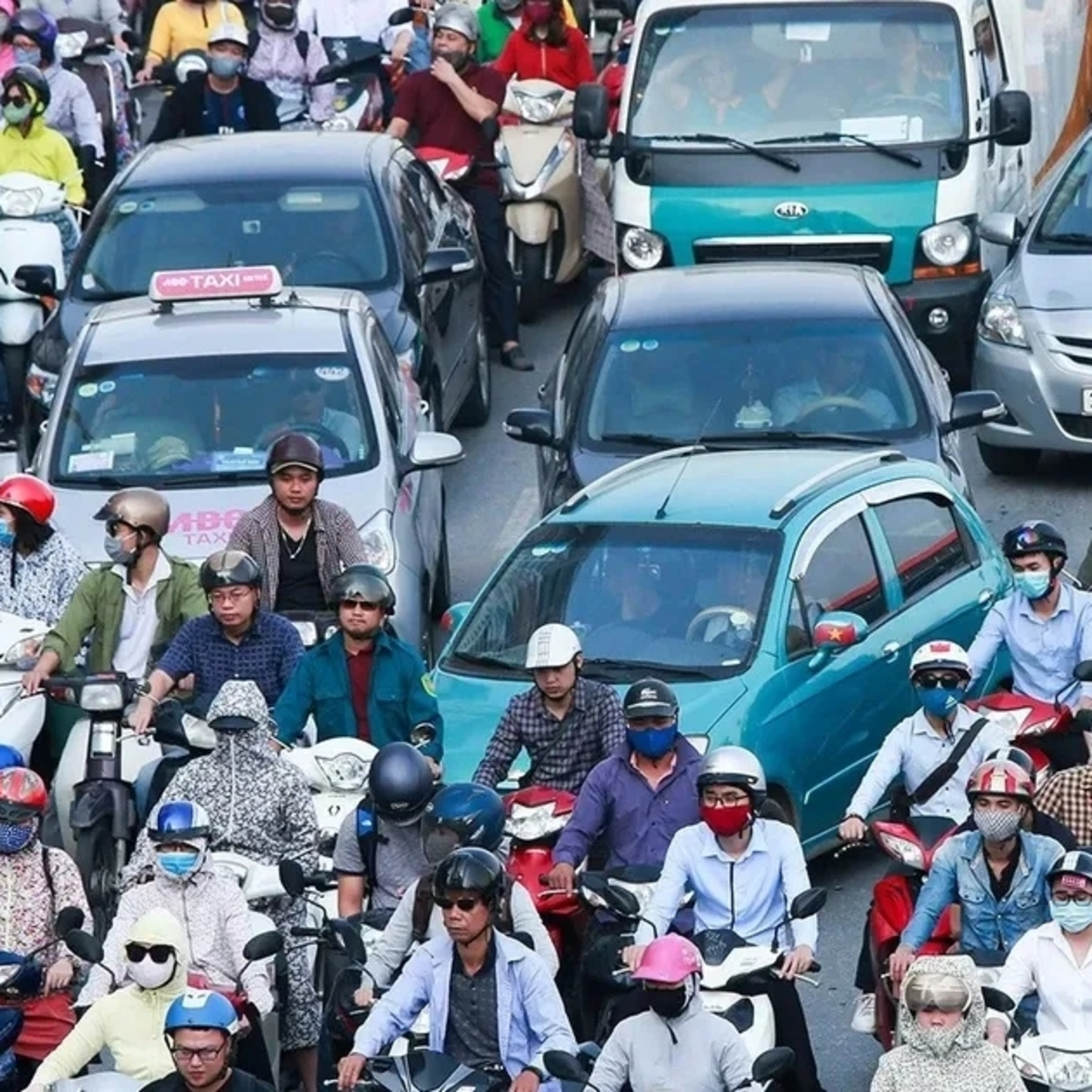 Dòng chảy sự kiện - Hà Nội cấm xe máy xăng trong vành đai 1 từ 1/7/2026: Lộ trình triển khai thế nào cho khả thi?