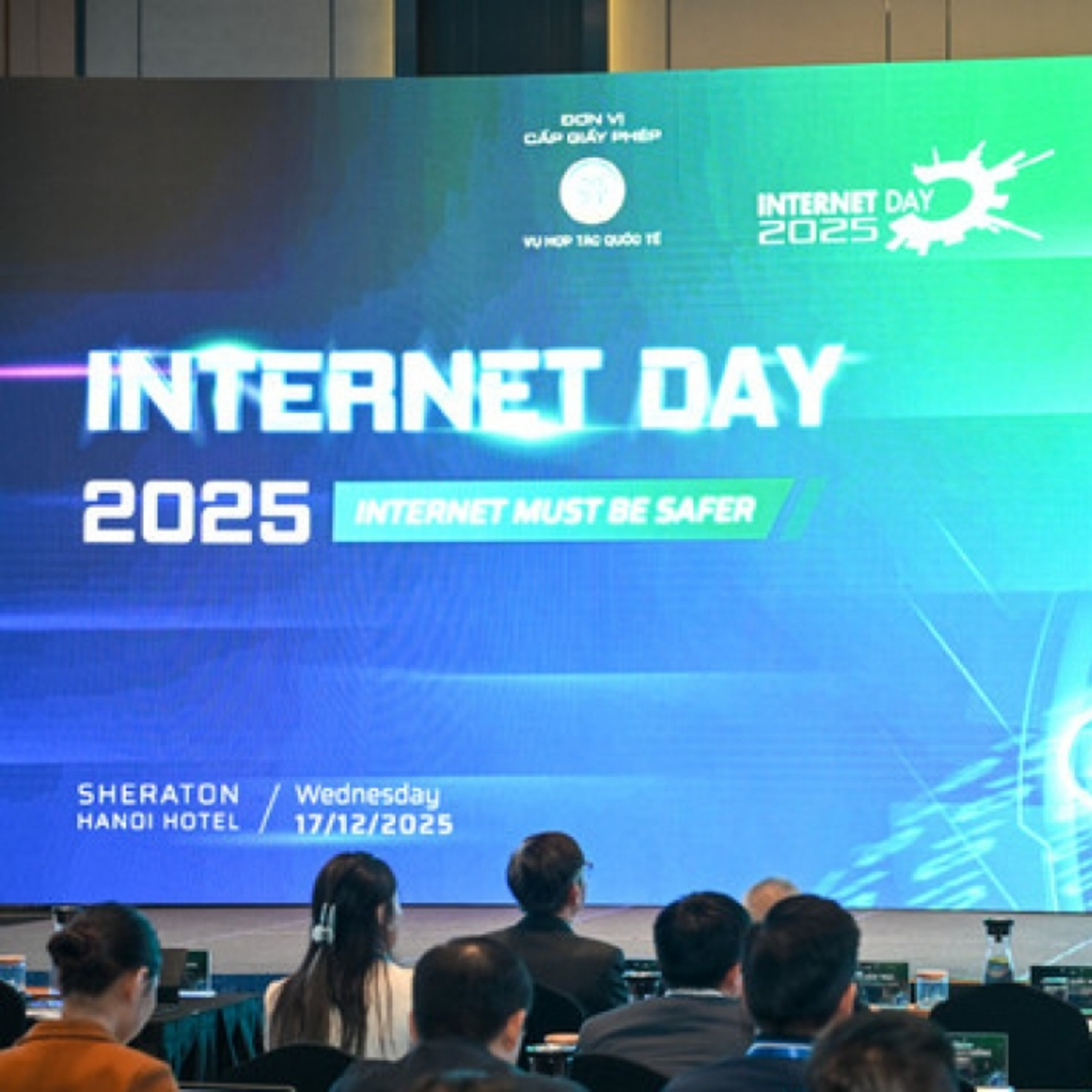 Dòng chảy sự kiện - Internet day 2025 - Bốn trụ cột niềm tin số ở Việt Nam