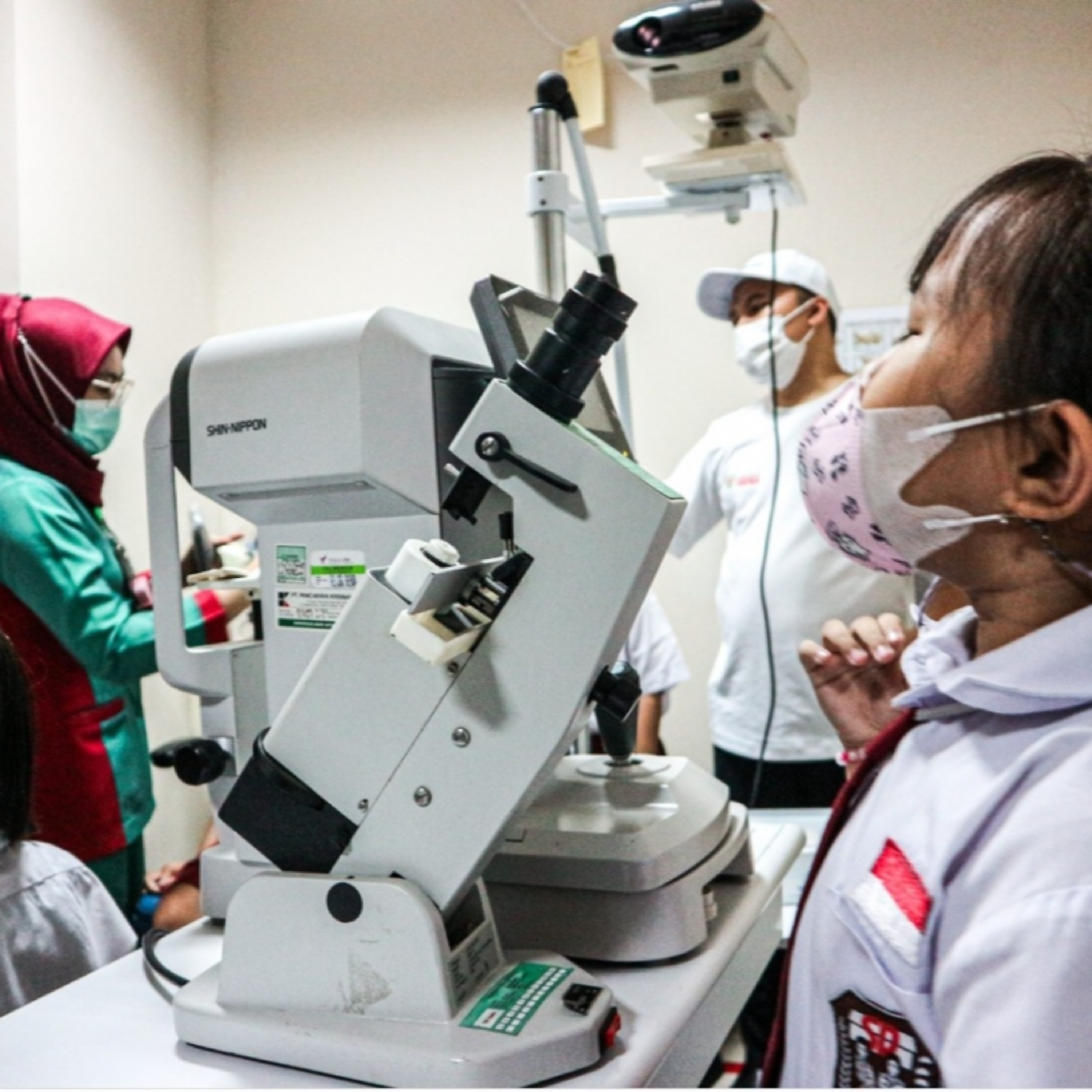 Sự kiện bàn luận - Indonesia giải quyết tình trạng thiếu hụt bác sĩ và nhân viên y tế
