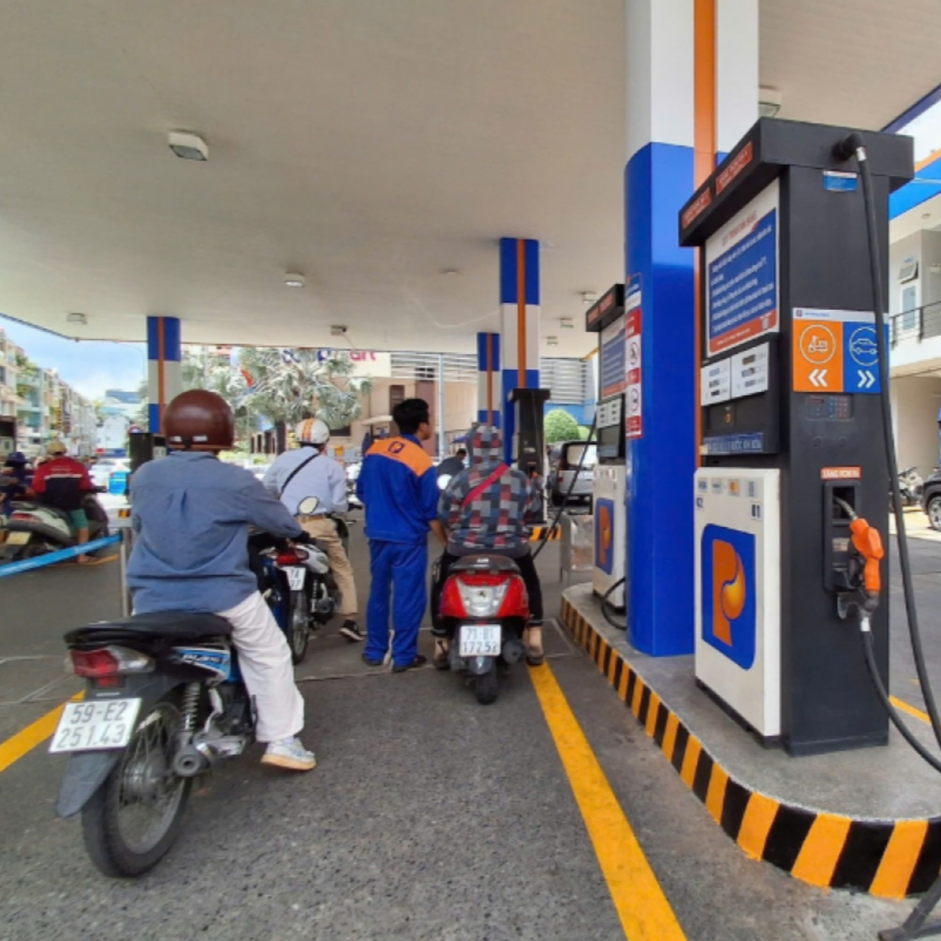 Tiêu điểm - Nhiều điểm mới trong hoạt động kinh doanh xăng dầu năm 2026