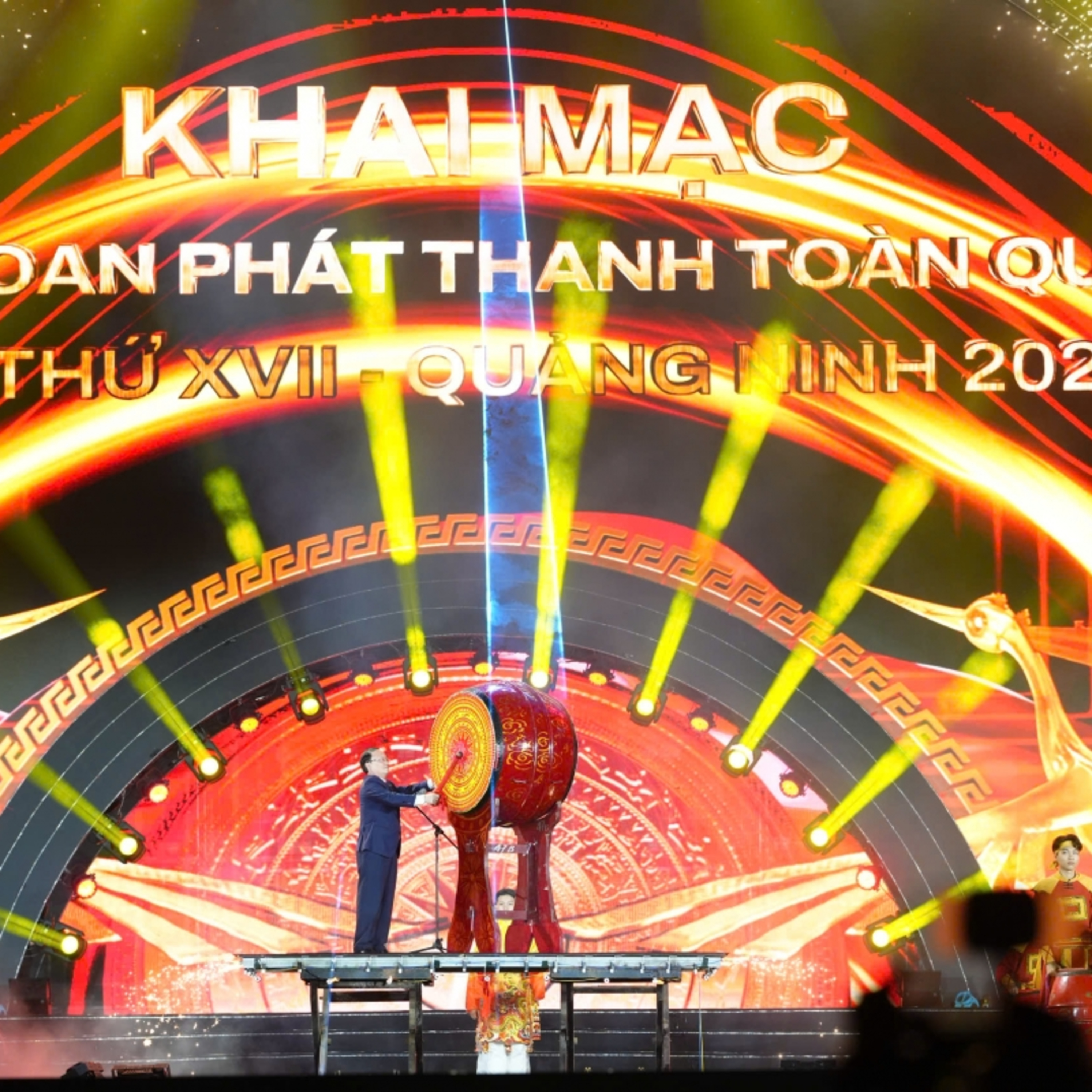 Tiêu điểm - Cơ hội lớn để phát thanh vươn ra “đại dương- không gian số”