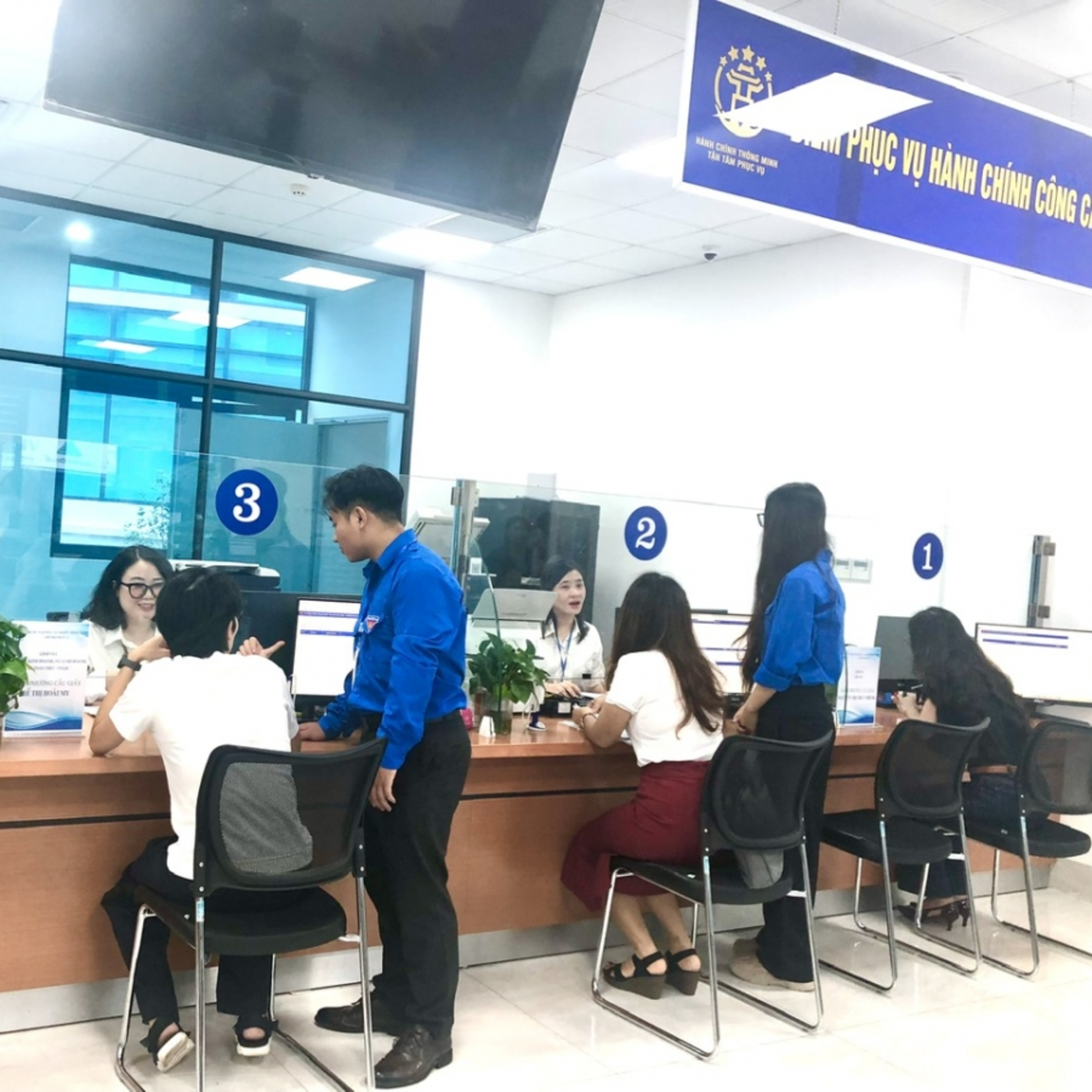 Tiêu điểm - Những “cánh tay nối dài” của chuyển đổi số ở cơ sở