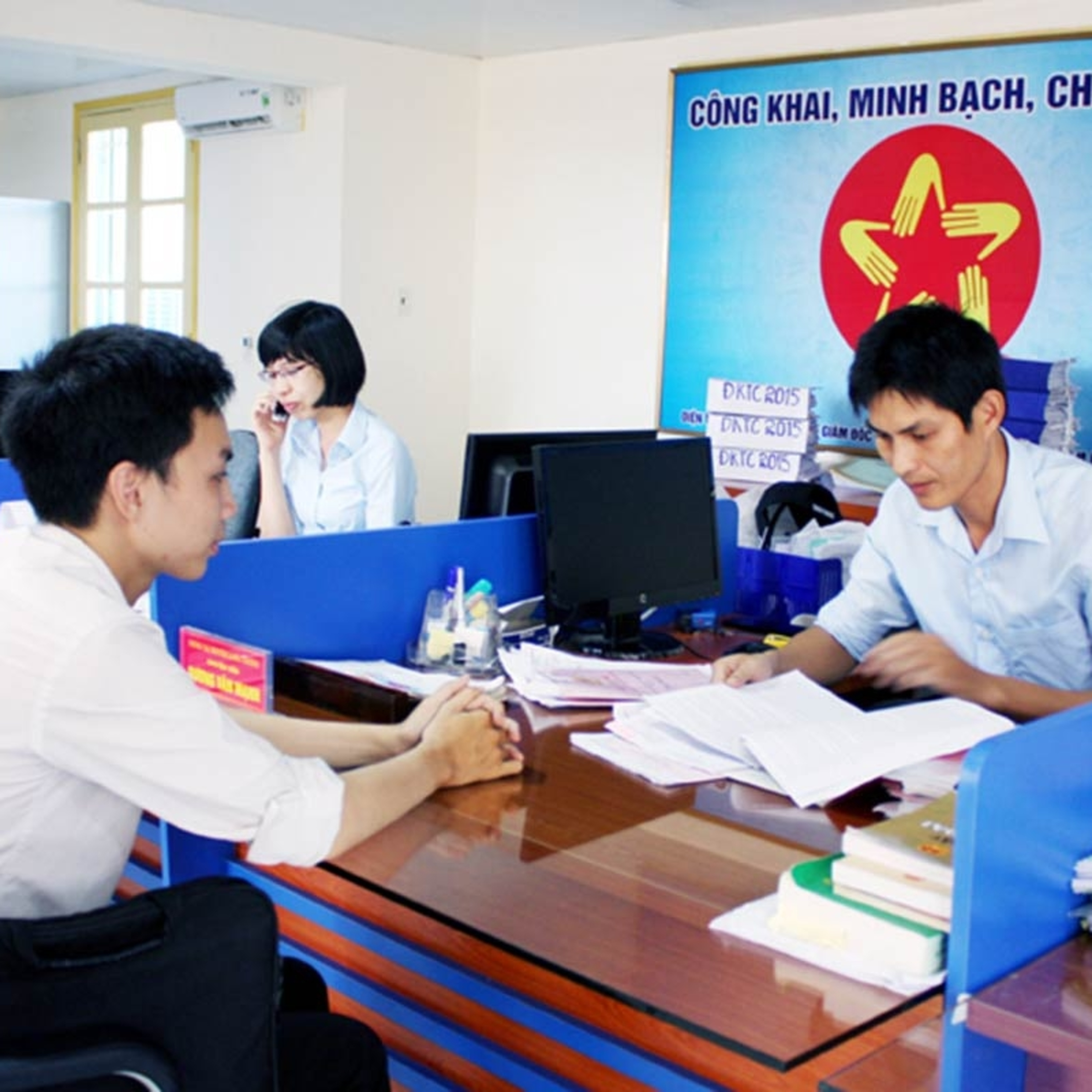 Bình luận - Khi cắt giảm thủ tục không còn được “viện cớ đặc thù”