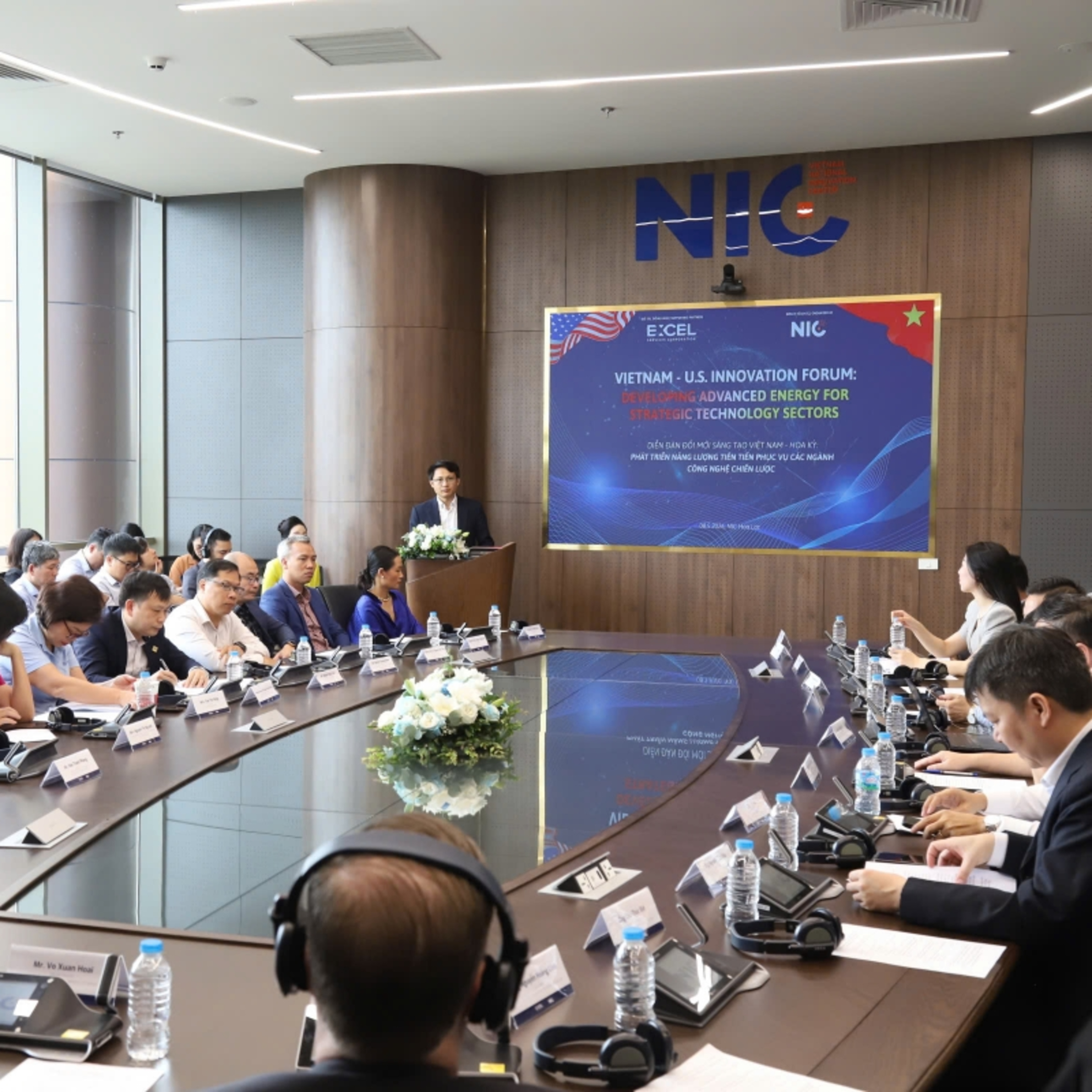 Tiêu điểm - Phát triển năng lượng tiên tiến phục vụ các ngành công nghệ chiến lược
