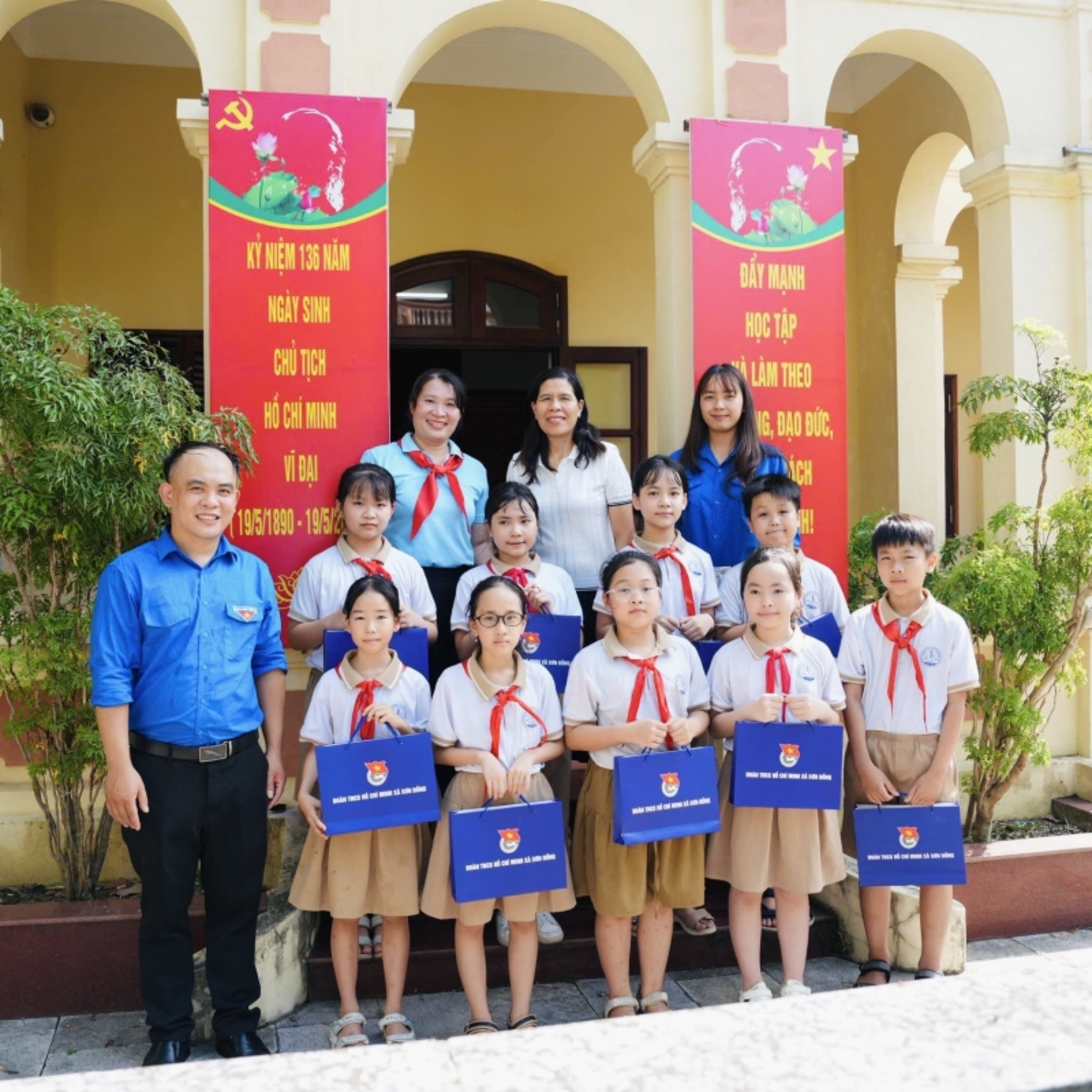 Chuyện đêm - Những đoàn viên thanh niên xây dựng quê hương ngày càng giàu đẹp