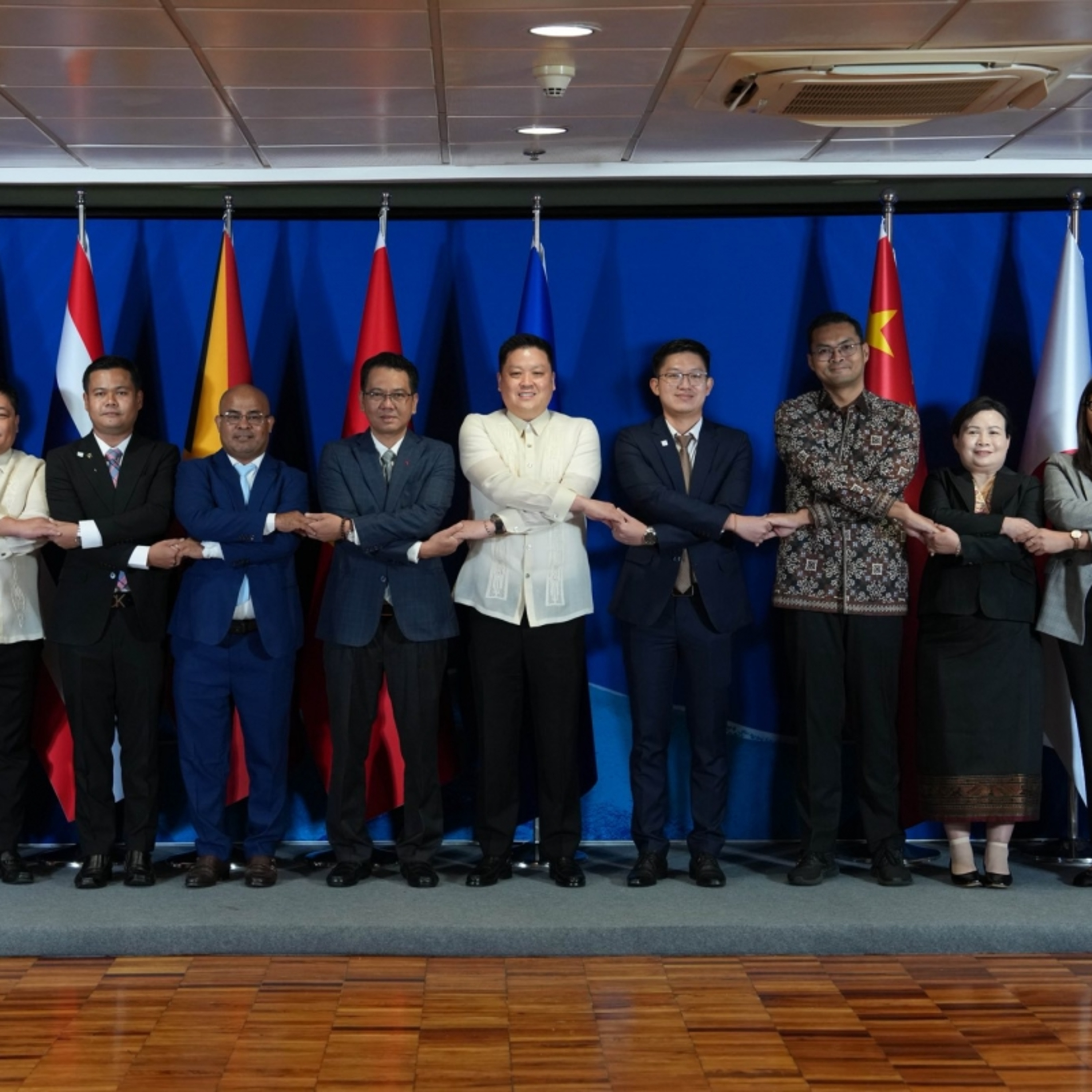 Sự kiện & Luận bàn - ASEAN đẩy mạnh khai phá “nền kinh tế bạc” episode artwork