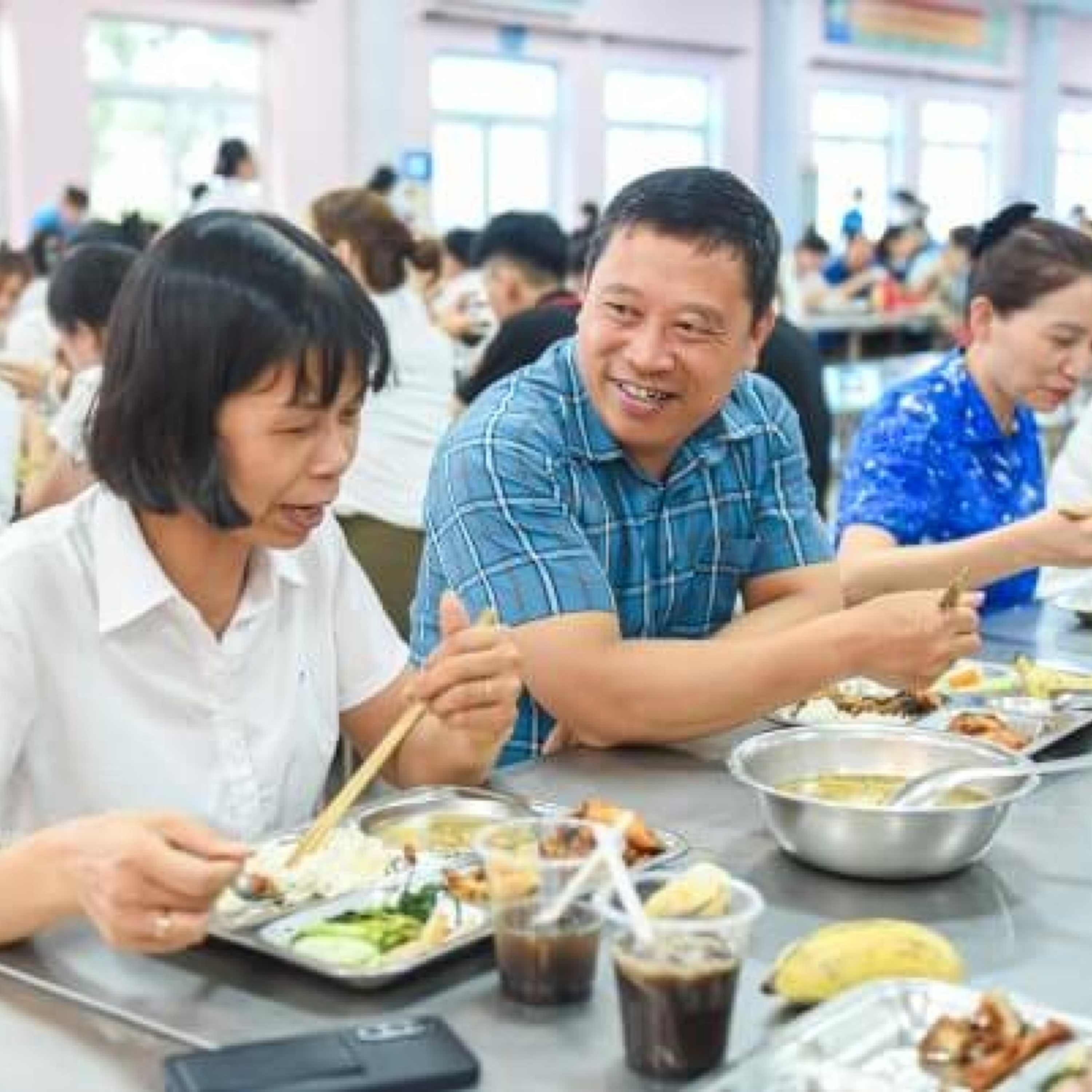 Tiêu điểm - Chăm lo đời sống người lao động: doanh nghiệp dệt may vững vàng trước biến động