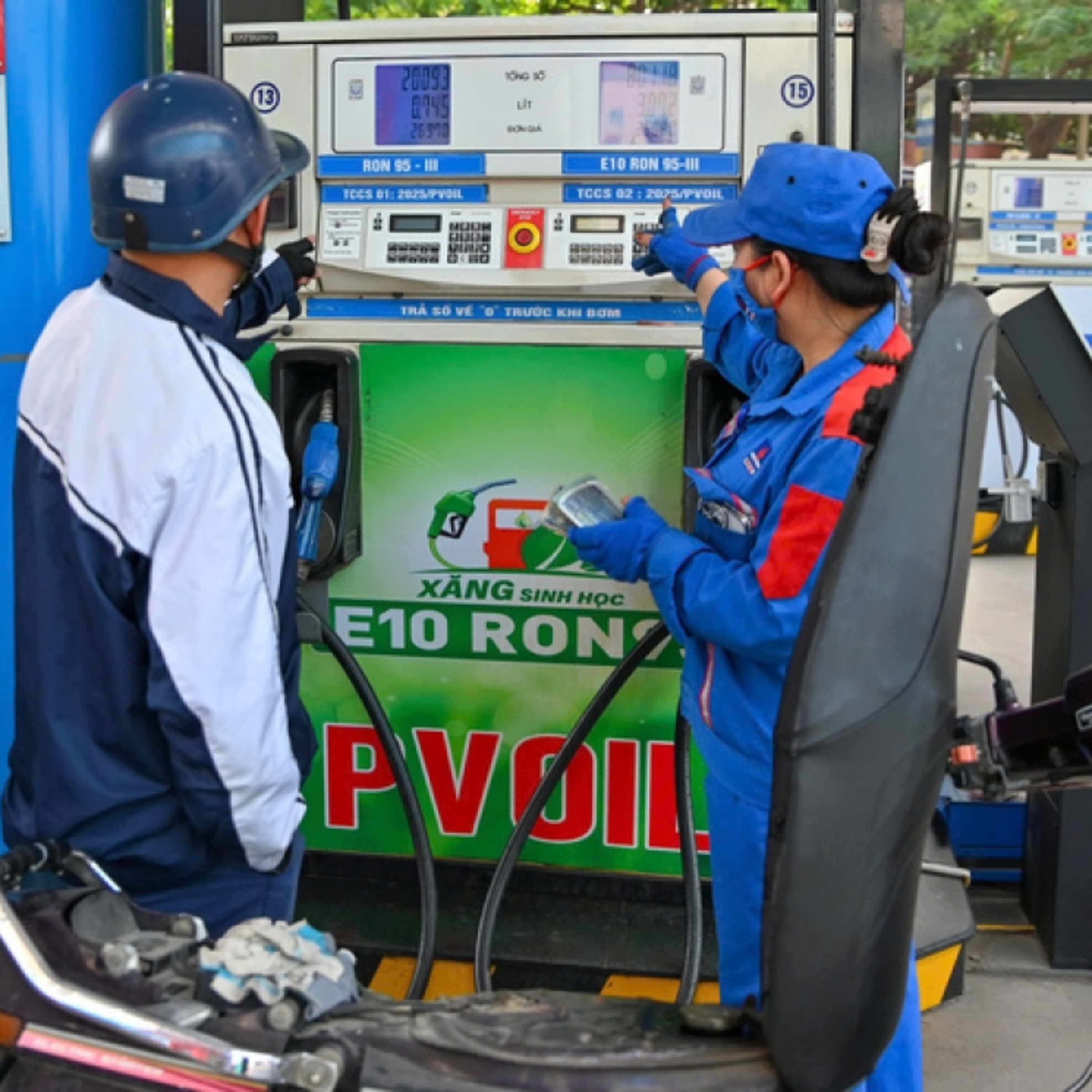 Tiêu điểm - Một tháng kinh doanh đại trà xăng sinh học E10: Mở dư địa cho chuyển dịch năng lượng xanh