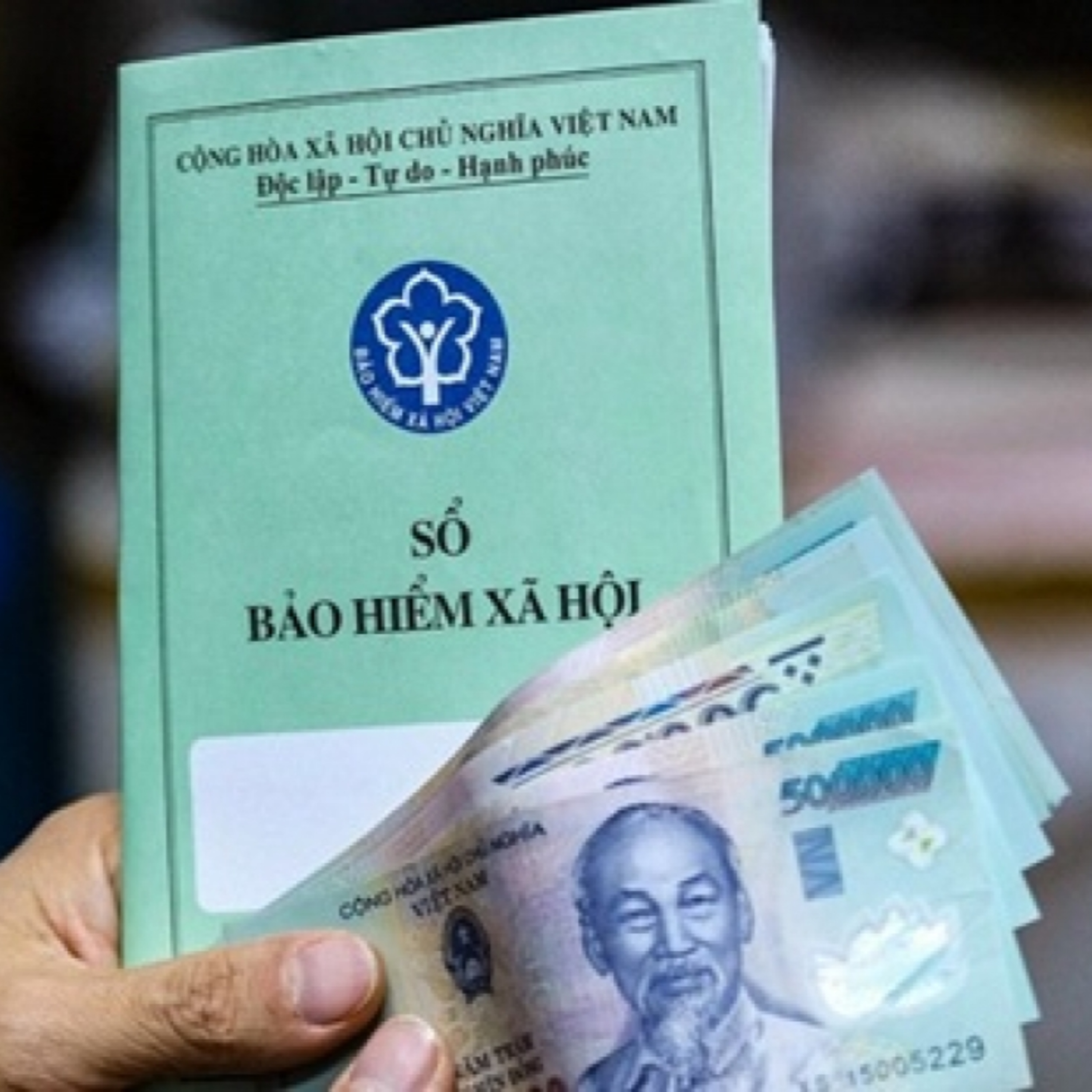 Câu chuyện thời sự - 5 năm chờ một khoản trợ cấp – Làm sao để quyền lợi an sinh không bị “mắc kẹt”? episode artwork