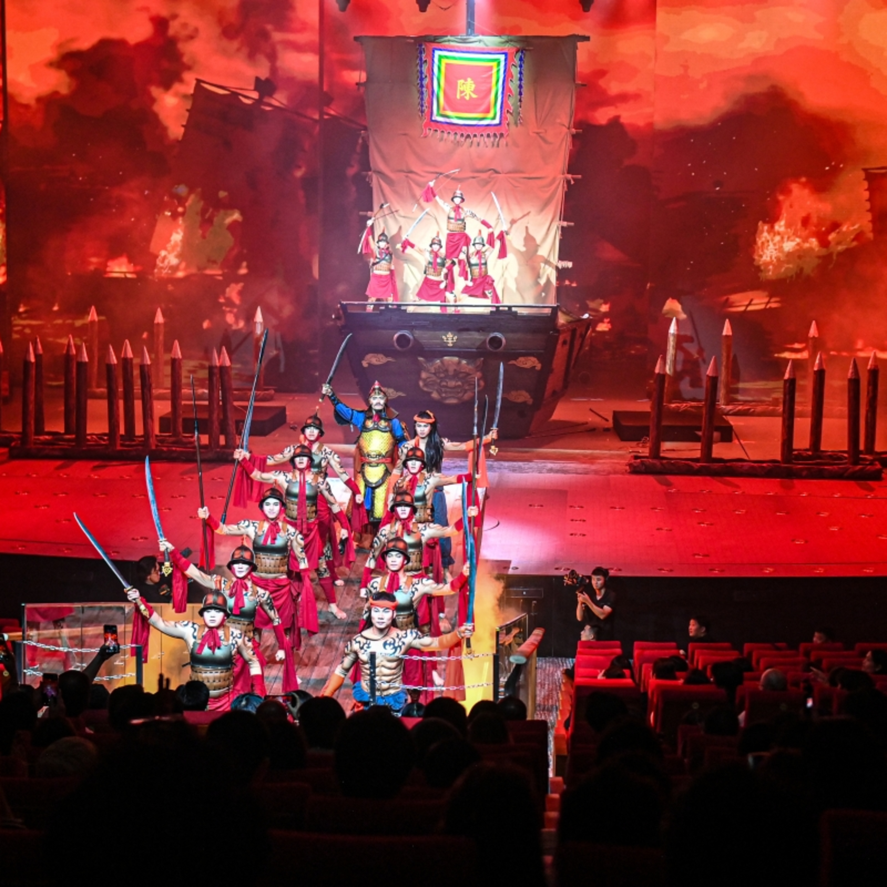 Tiêu điểm - "Đất Nước Thiên Hùng Ca" – Dấu ấn mới của nghệ thuật trình diễn Việt episode artwork
