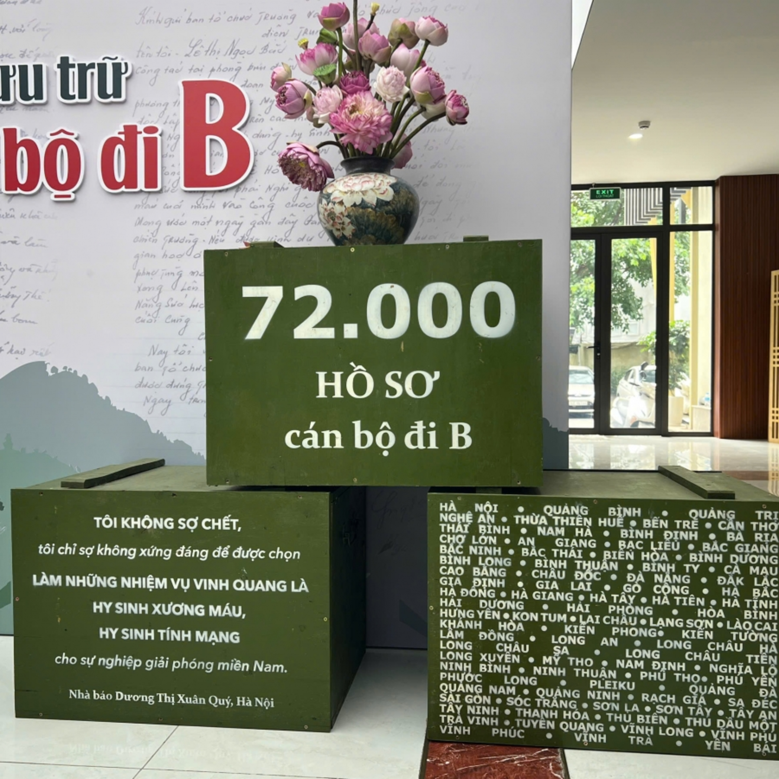 Tiêu điểm - “Thanh xuân gửi lại” - trưng bày tài liệu lưu trữ và kỷ vật của cán bộ đi B