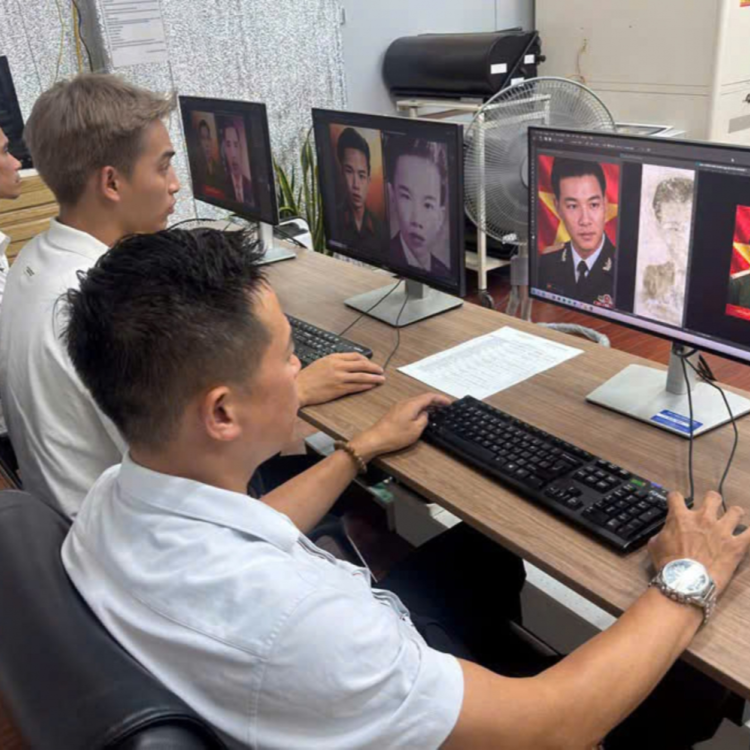 Chiến dịch "500 ngày đêm" - Tìm lại gương mặt những người lính từ “ký ức” người thân
