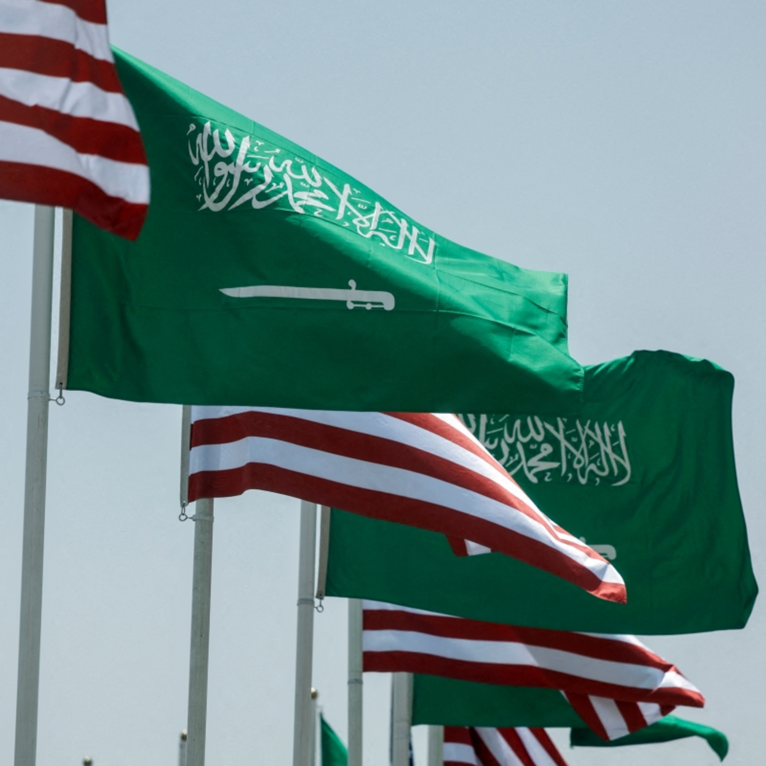 Vấn đề quốc tế - Thỏa thuận hạt nhân lịch sử Mỹ - Saudi Arabia và những tính toán chiến lược episode artwork
