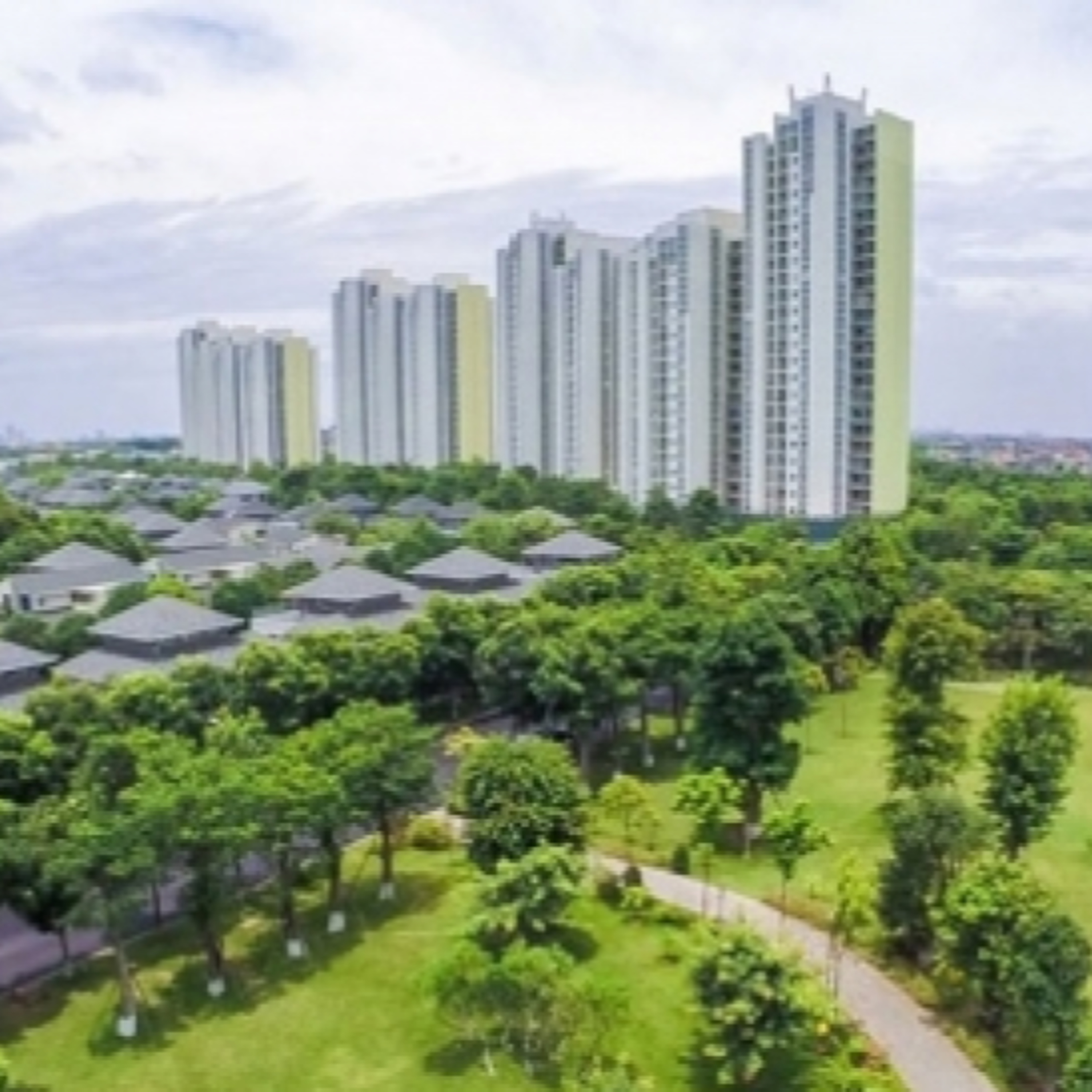 Câu chuyện thời sự - “Đô thị xanh - từ yêu cầu thích ứng đến động lực phát triển”