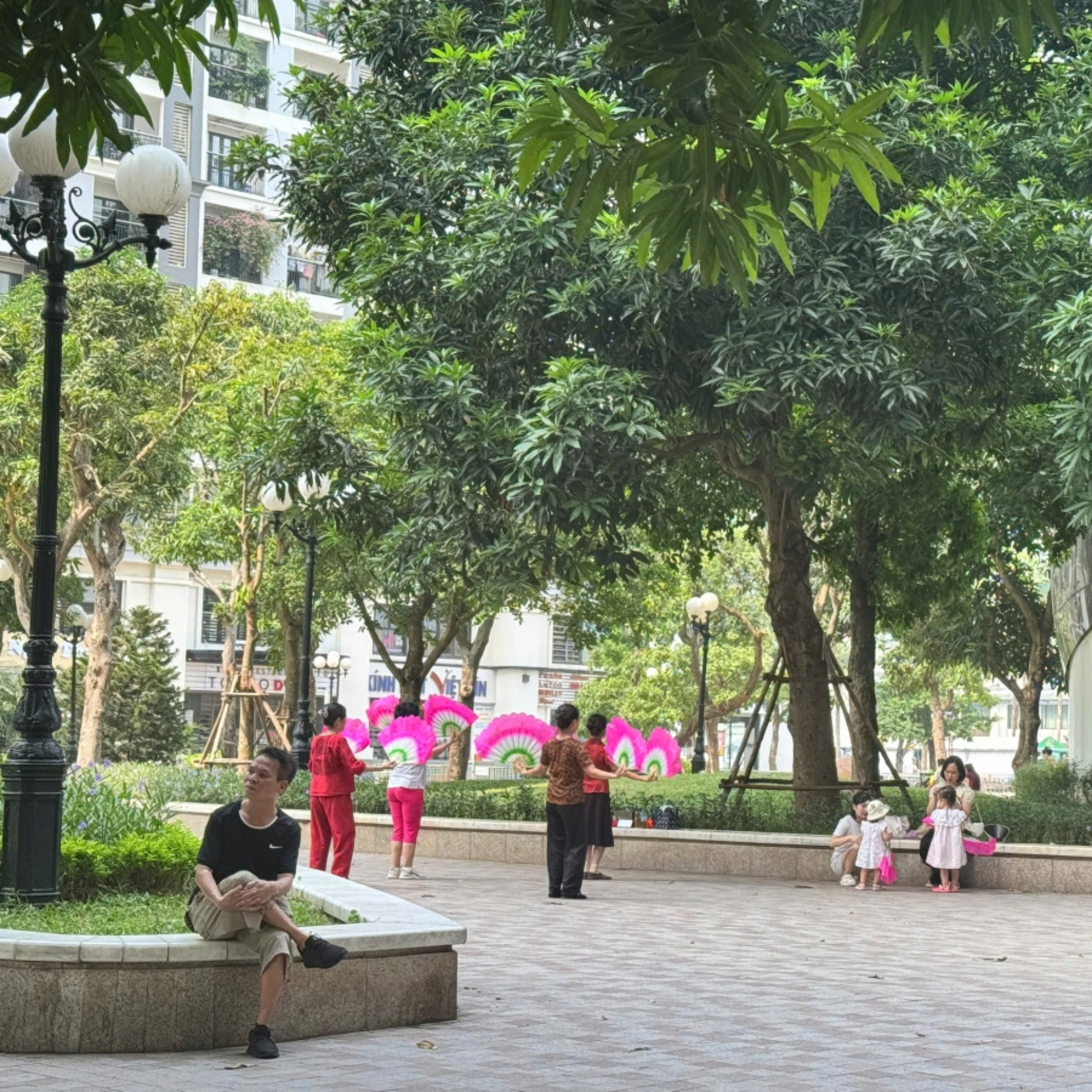 Tiêu điểm- Khi hạnh phúc của người dân trở thành thước đo phát triển