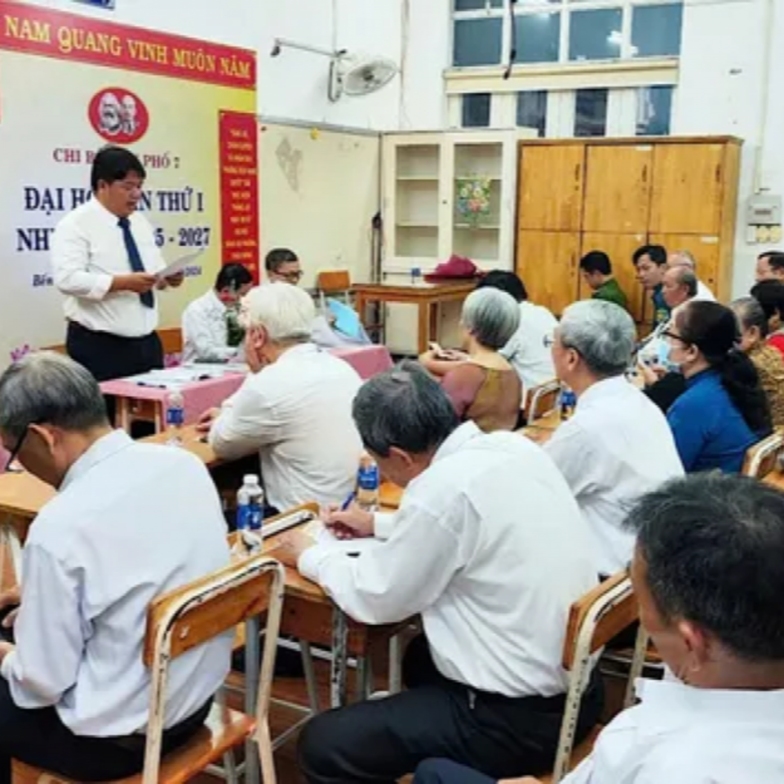Câu chuyện thời sự - Thí điểm Đại hội Chi bộ 5 năm: Đo lường sức chiến đấu của Đảng từ cơ sở