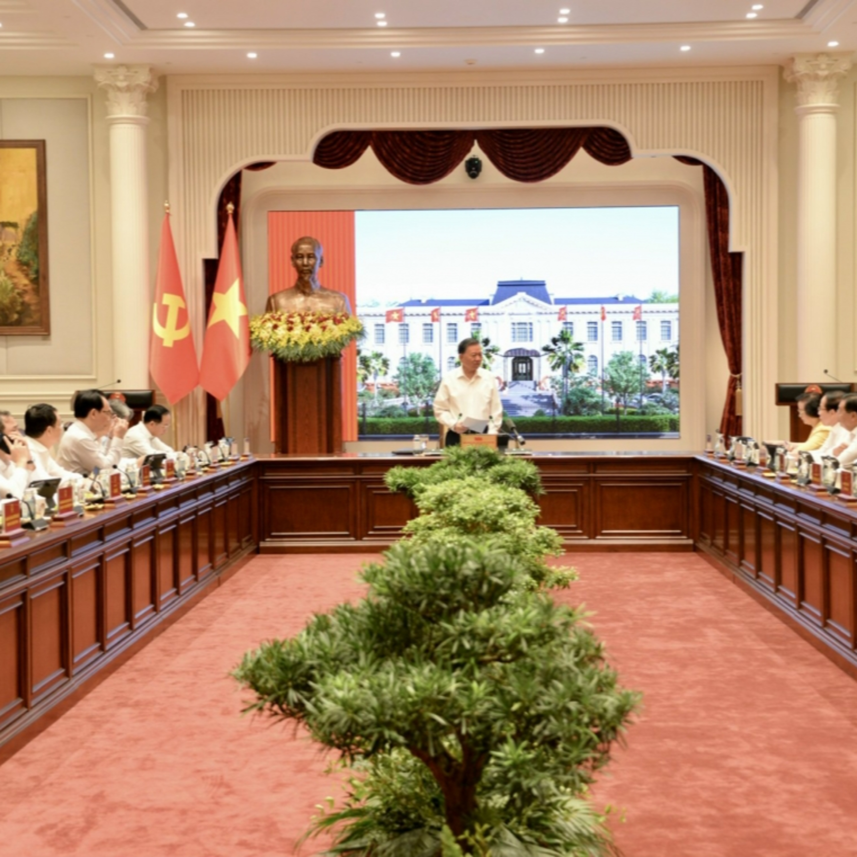Tiêu điểm - Trọng dụng nhân tài trong Kỷ nguyên mới -Huy động trí tuệ Việt Nam toàn cầu