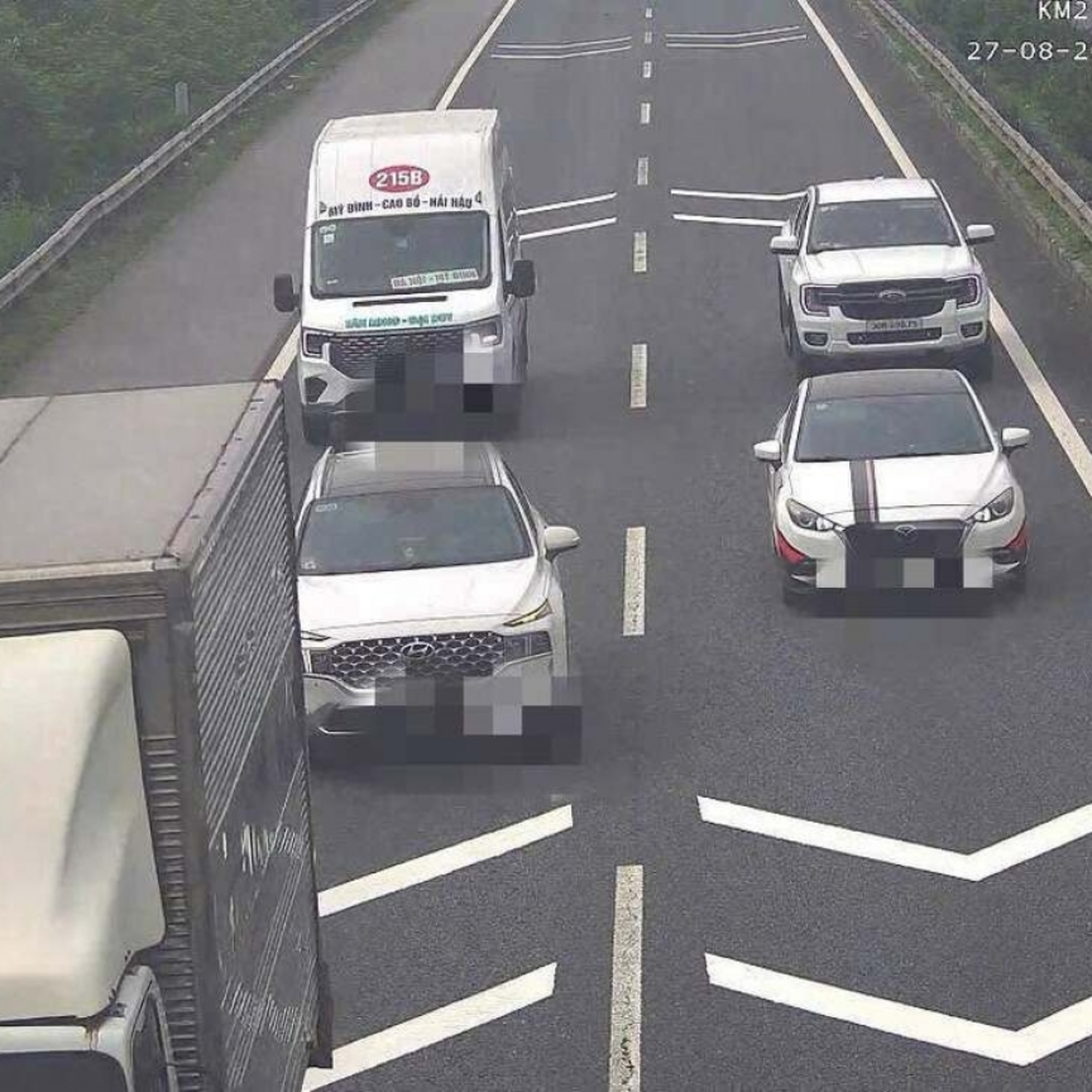 Dòng chảy sự kiện - Khoảng cách an toàn trên cao tốc: Từ quy định đến thói quen lái xe episode artwork