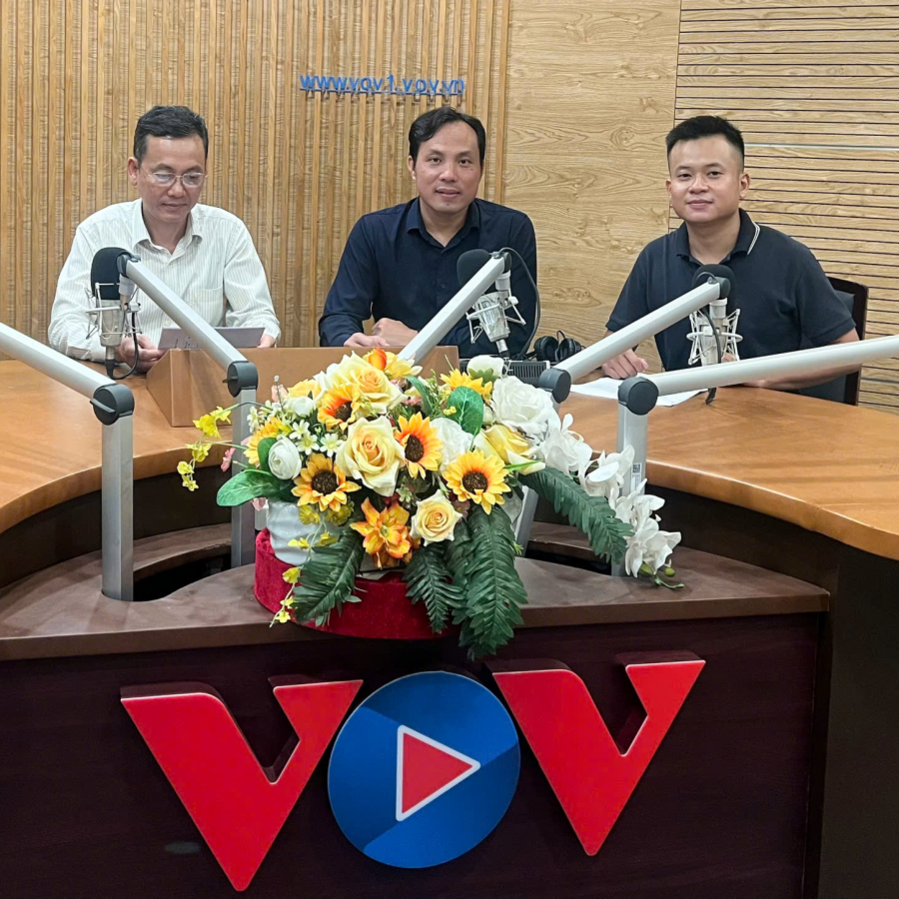 Diễn đàn Chủ nhật - Kinh tế số: Tháo điểm nghẽn, mở dư địa tăng trưởng episode artwork