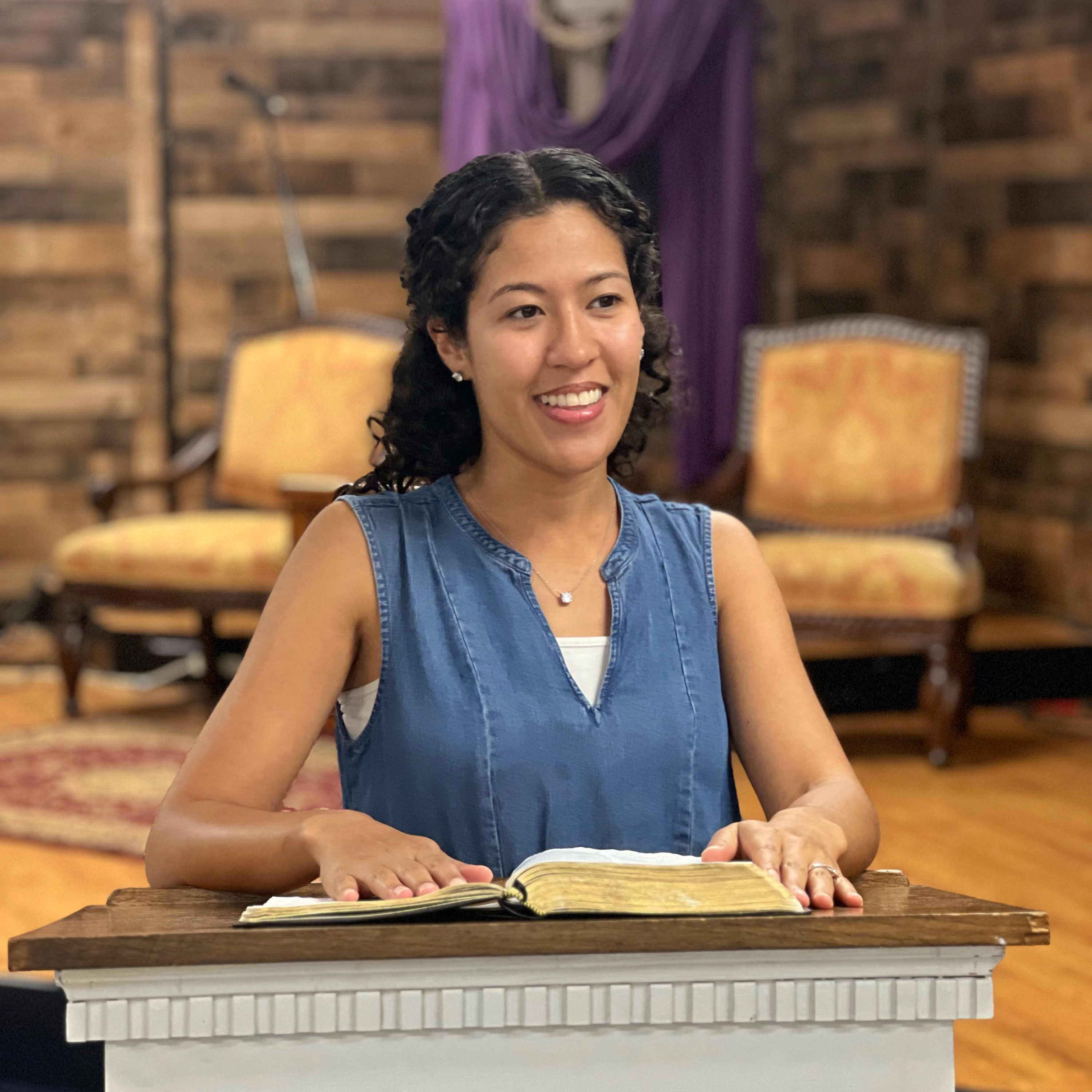 Valerie Ventura-Solis | Las Heridas Que Nosotras Cargamos | Escuela Dominical | Domingo 31 de Agosto de 2025 episode artwork