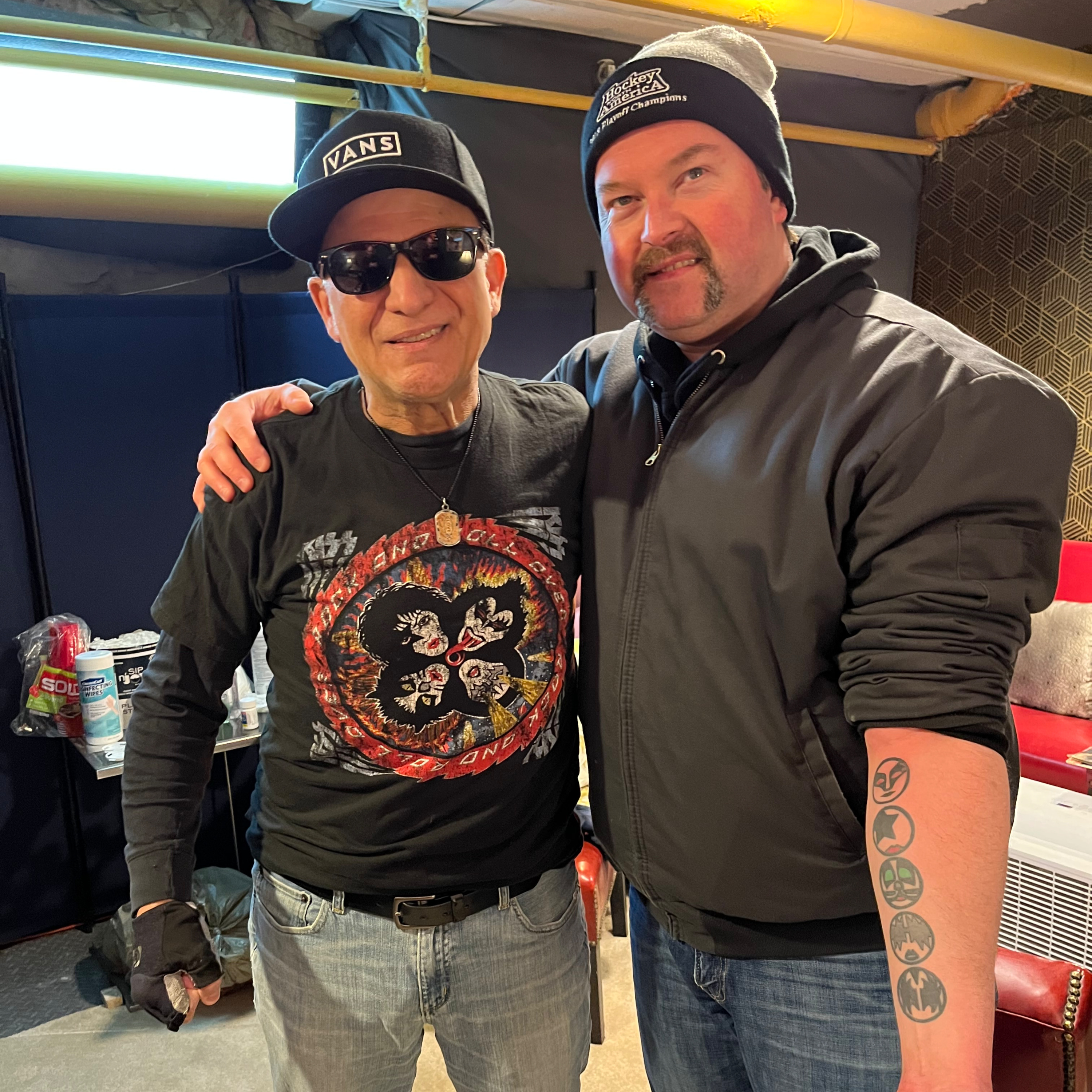134. - John Lynch - Watts, The Neighborhoods, Dirty Truckers, Avoid One Thing, Steppenwolf... episode artwork