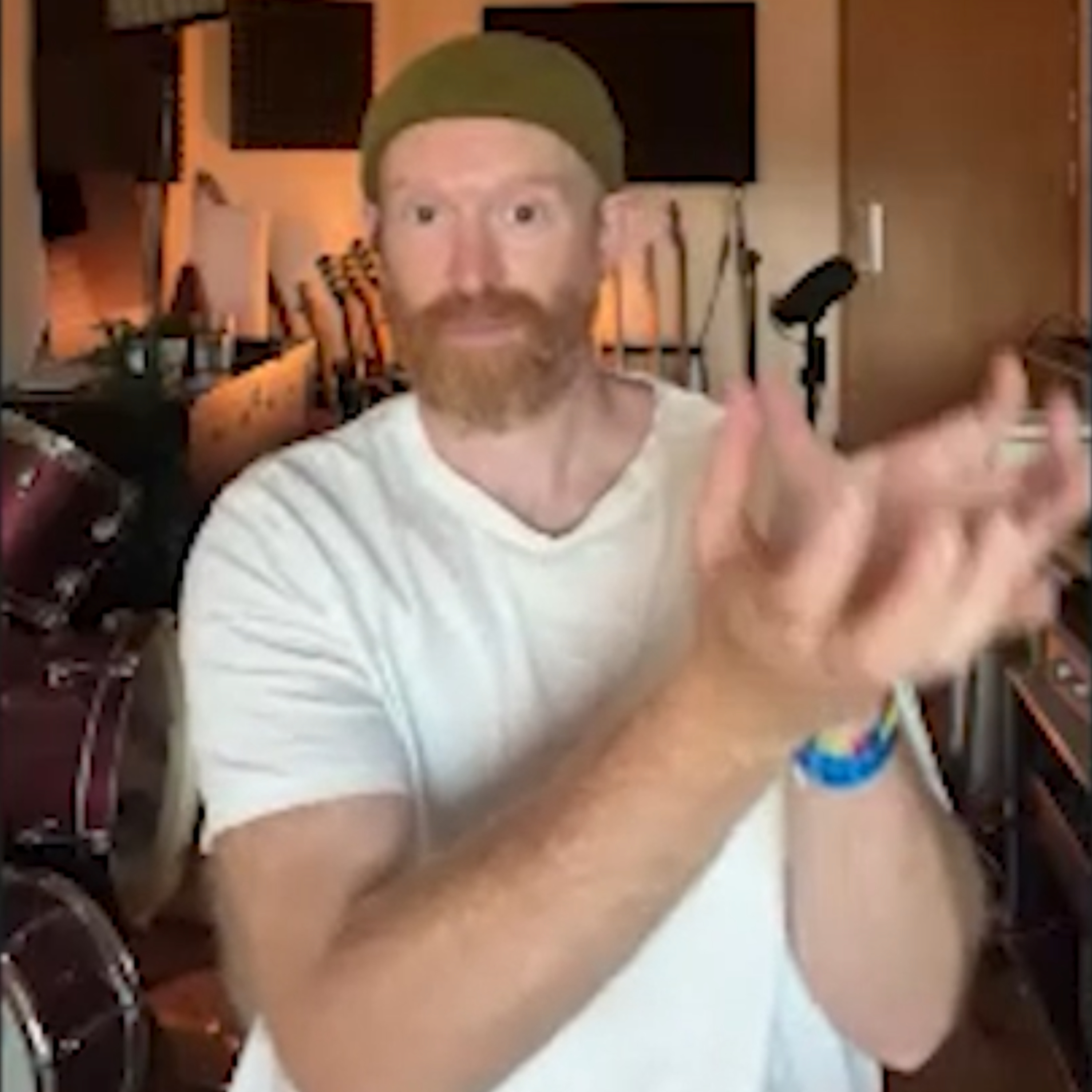 #49 - Newton Faulkner talks getting out of his way, his breakthrough, and more