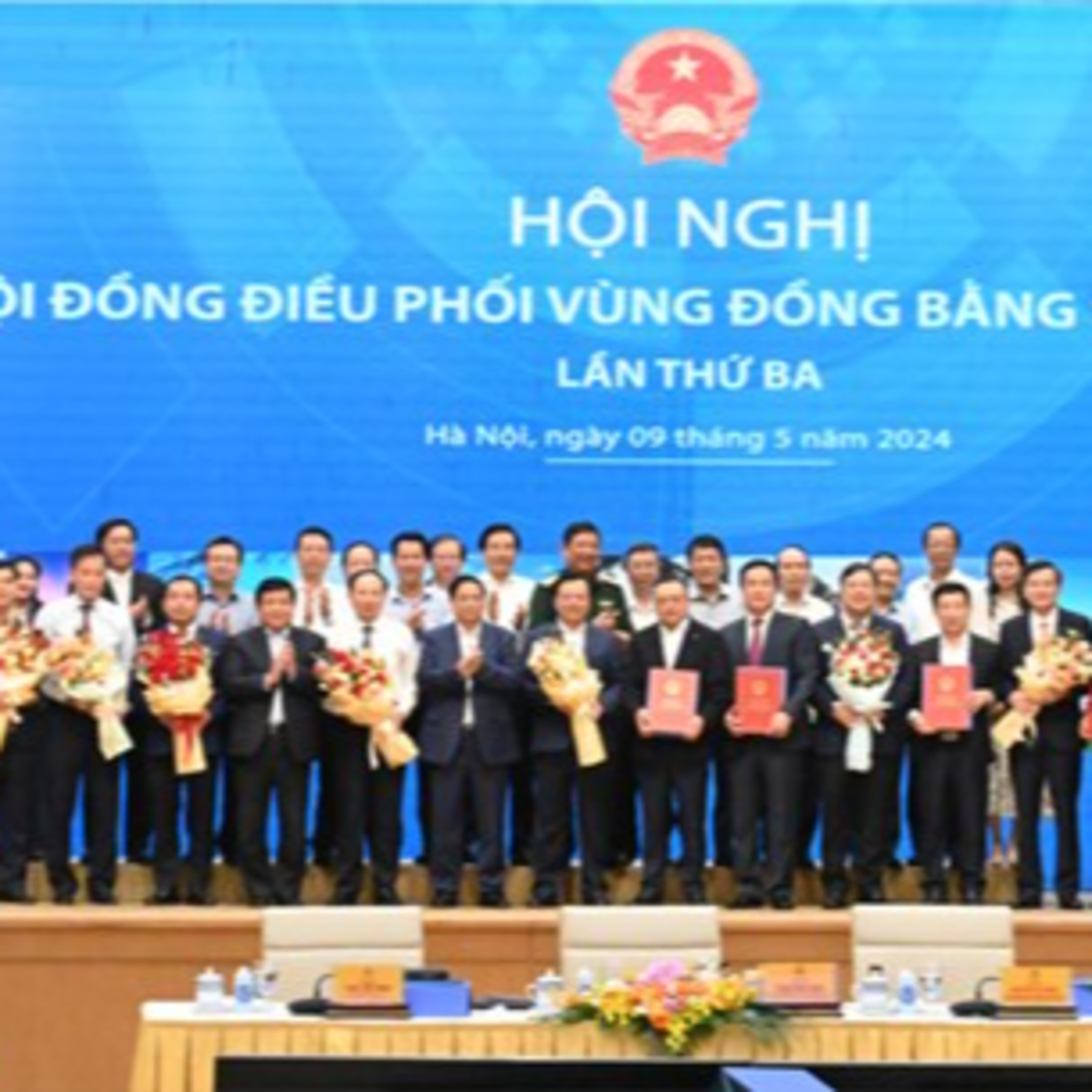 THỜI SỰ 12H TRƯA 09/05/2024: Thủ tướng Phạm Minh Chính chủ trì Hội nghị lần 3, Hội đồng Điều phối vùng Đồng bằng sông Hồng
